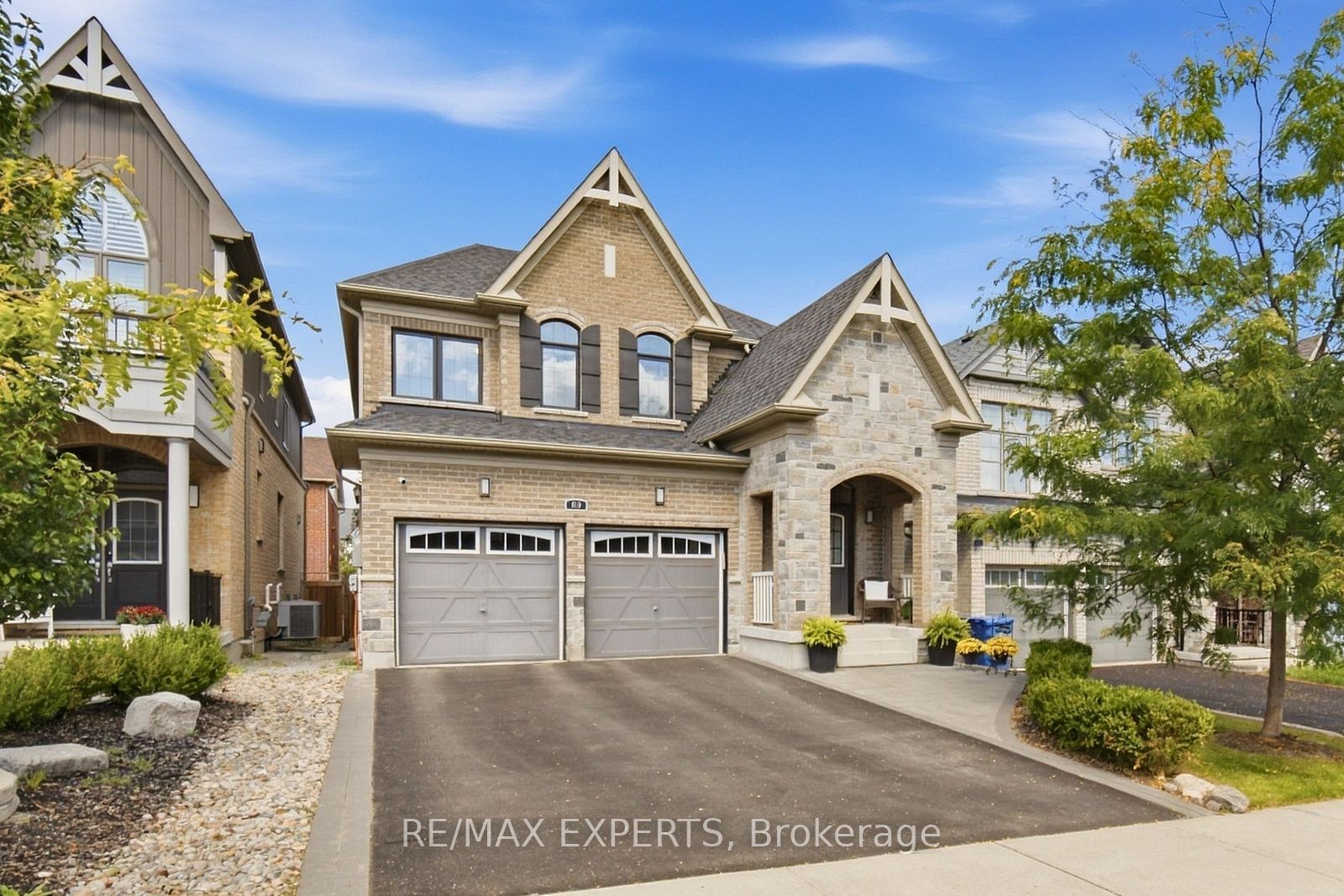 69 Leaden Hall Drive