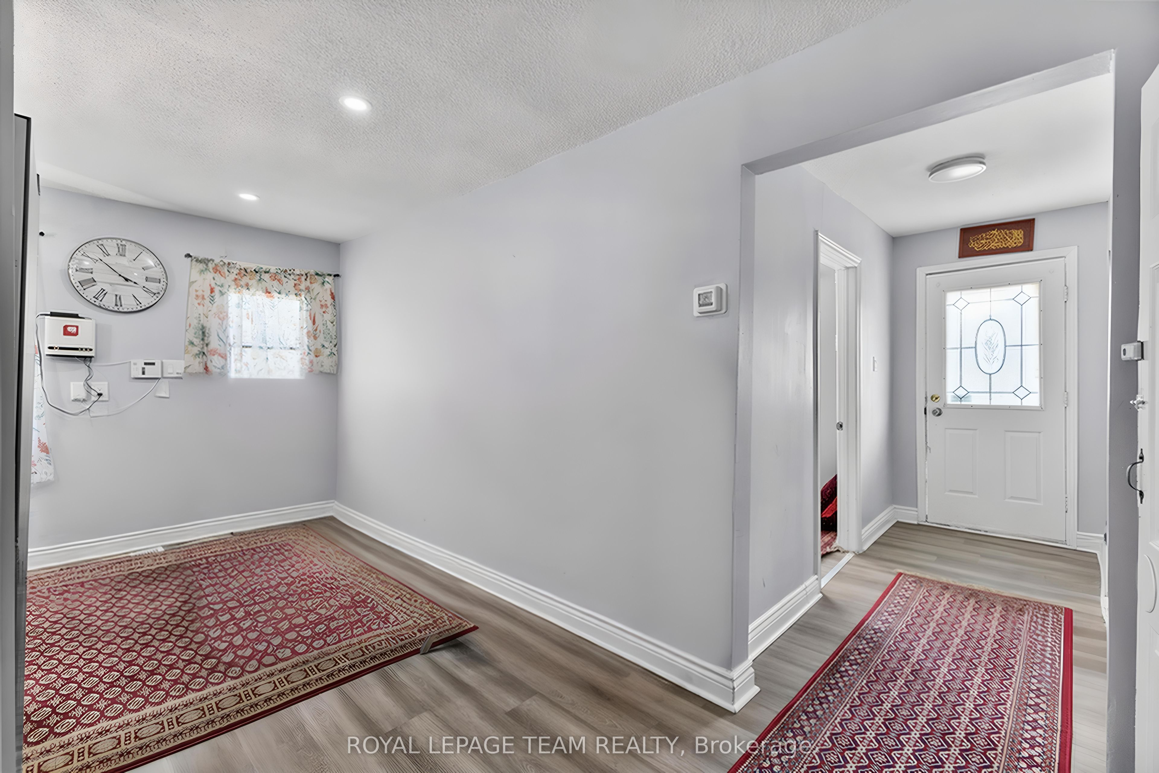 105 Jolliet Avenue