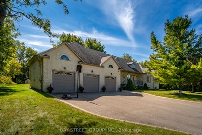 27 George Pipher Lane Whitchurch-Stouffville ON L4A 1M4