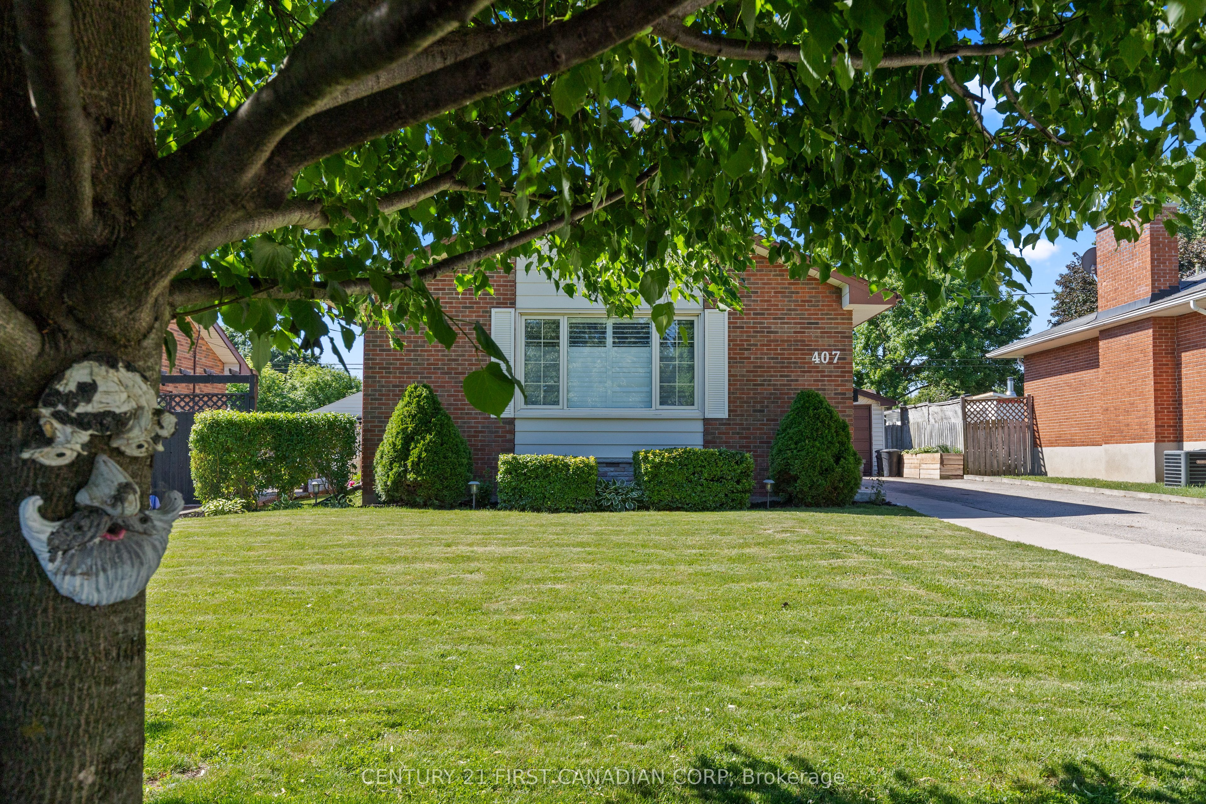 407 Vermont Avenue
