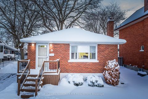 17 Queen Street Quinte West ON K8V 4X4