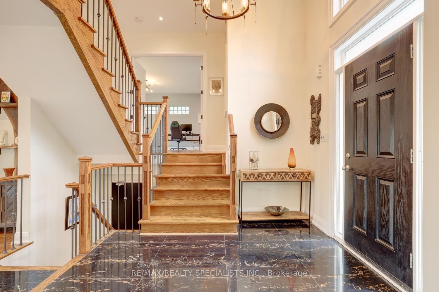 1301 Gatehouse Drive