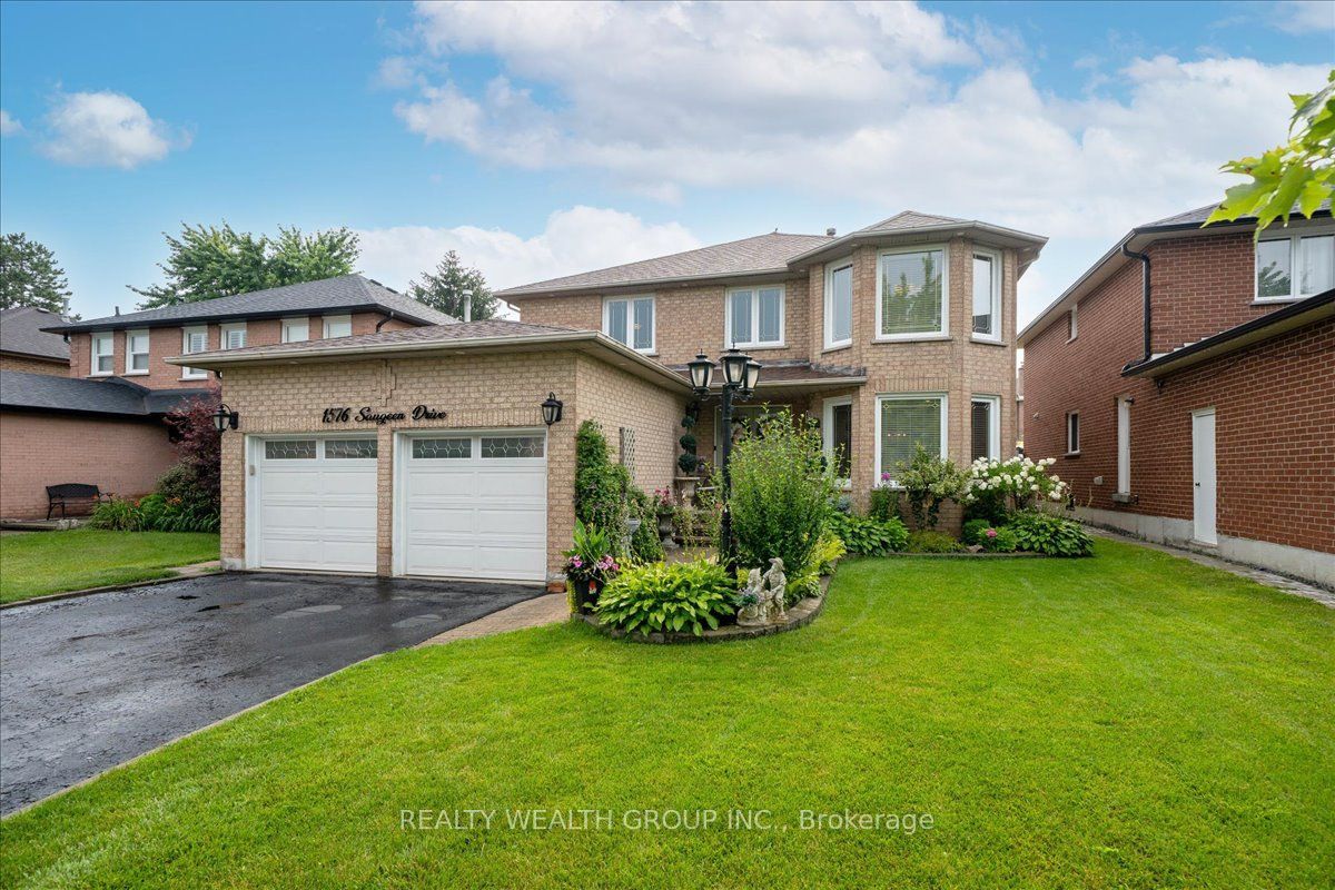 1576 Saugeen Drive