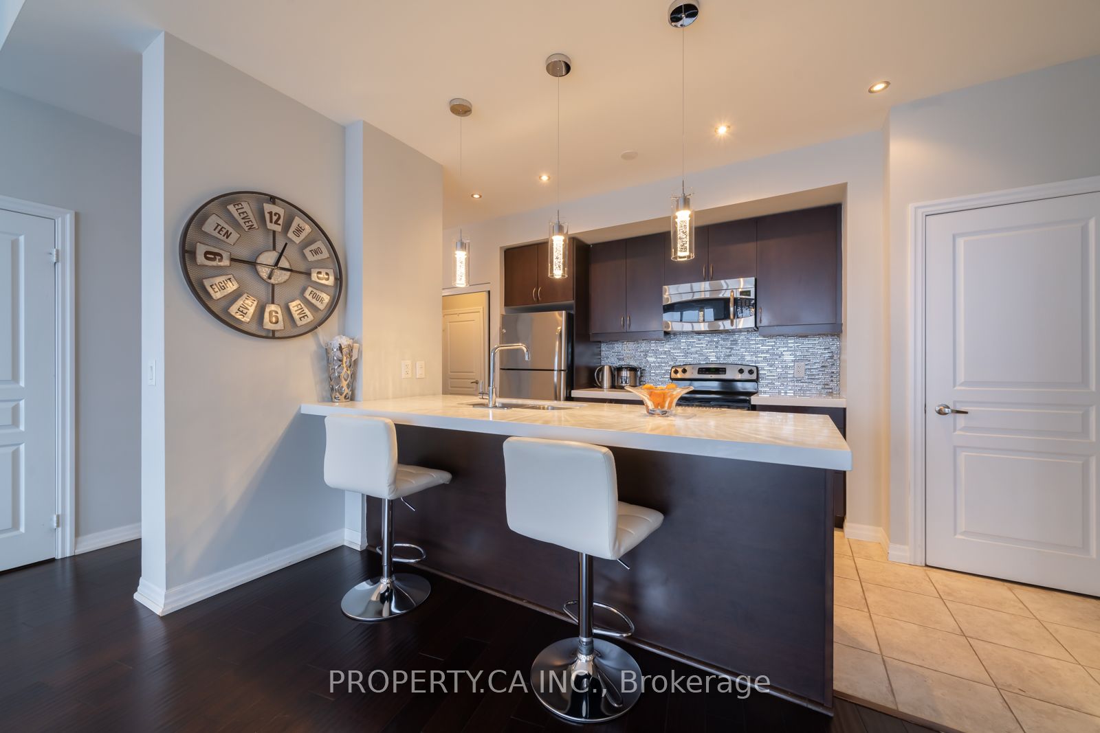 223 Webb Drive PH3504