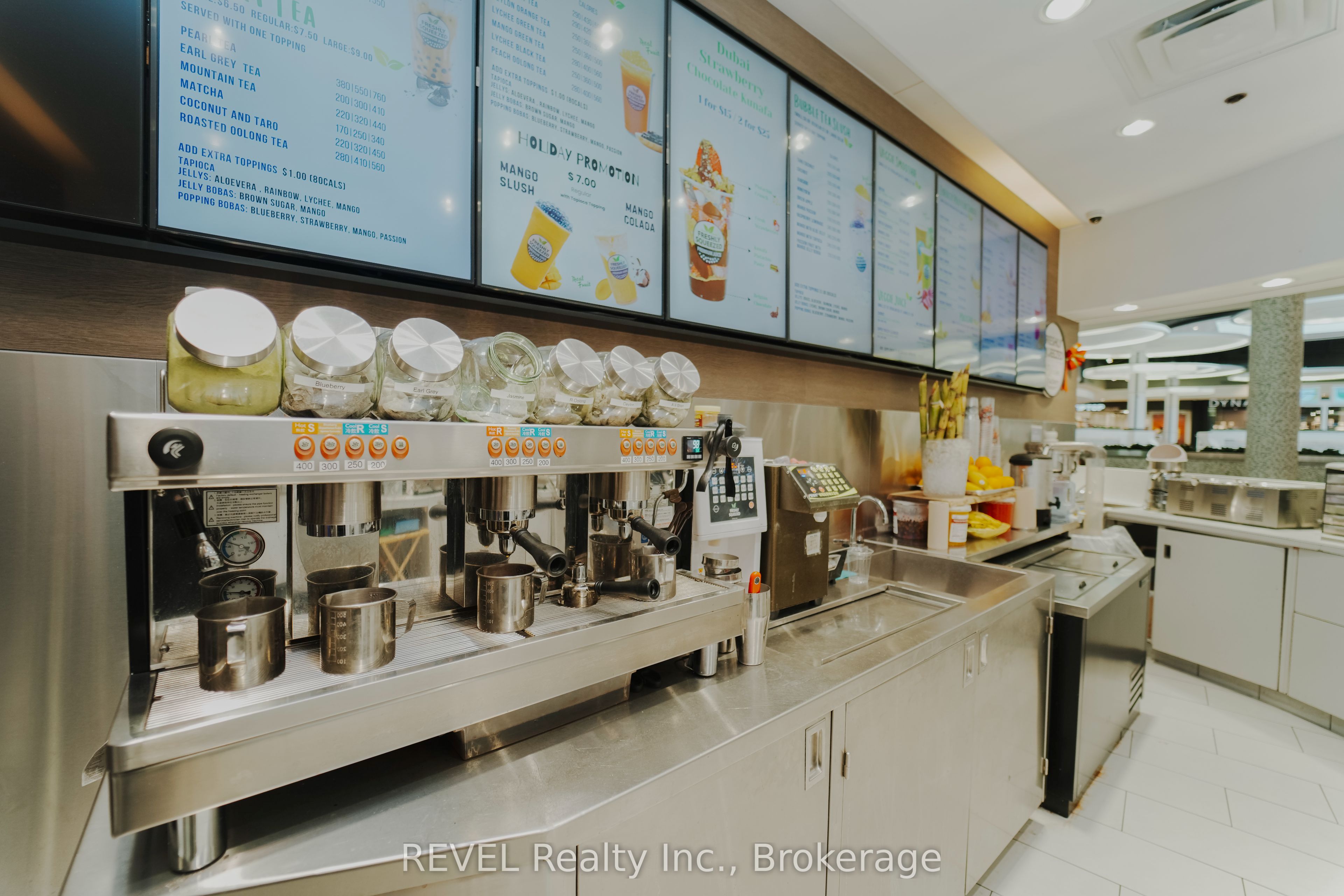 221 Glendale Avenue FC10