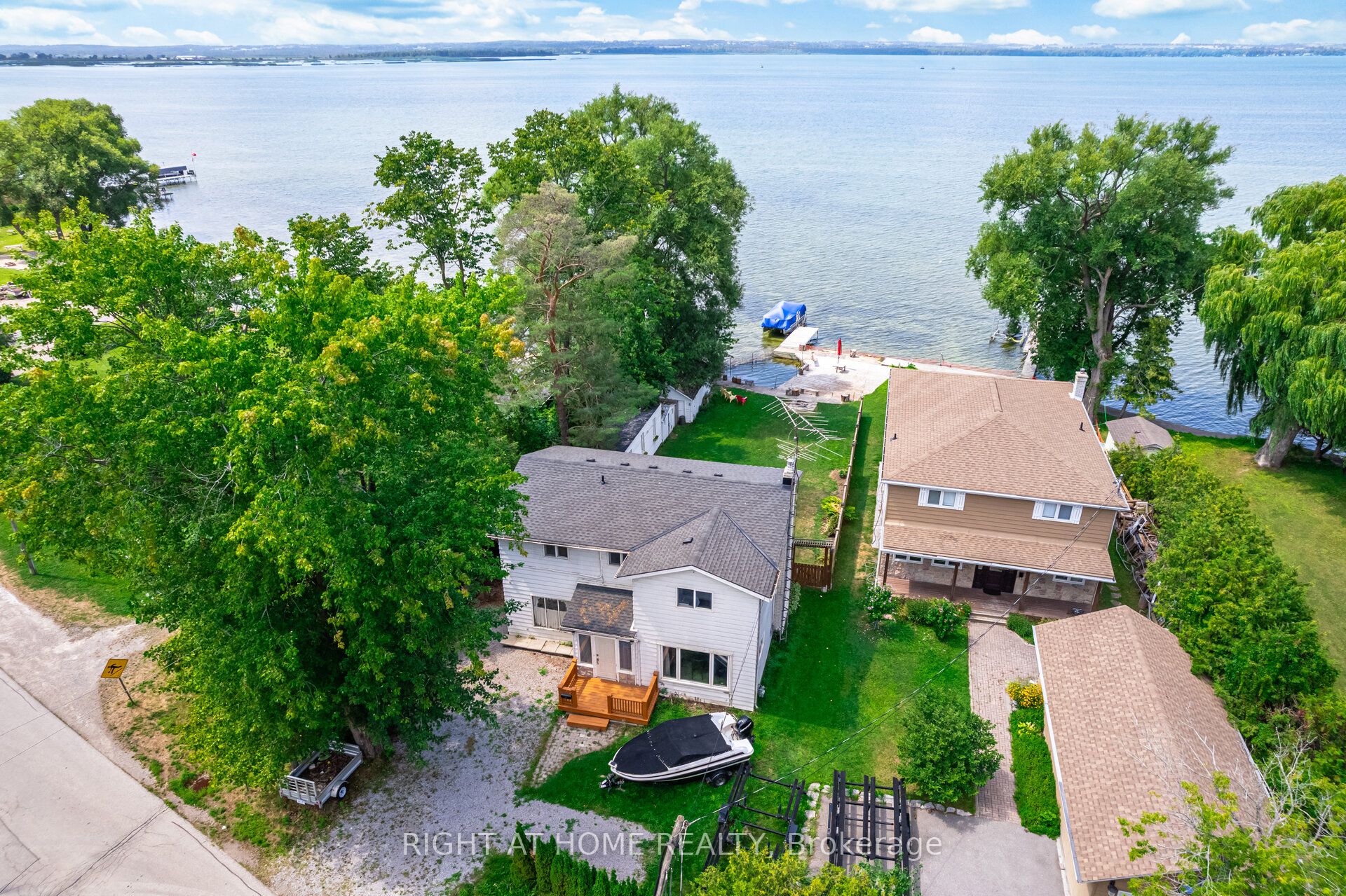 428 Lake Drive S