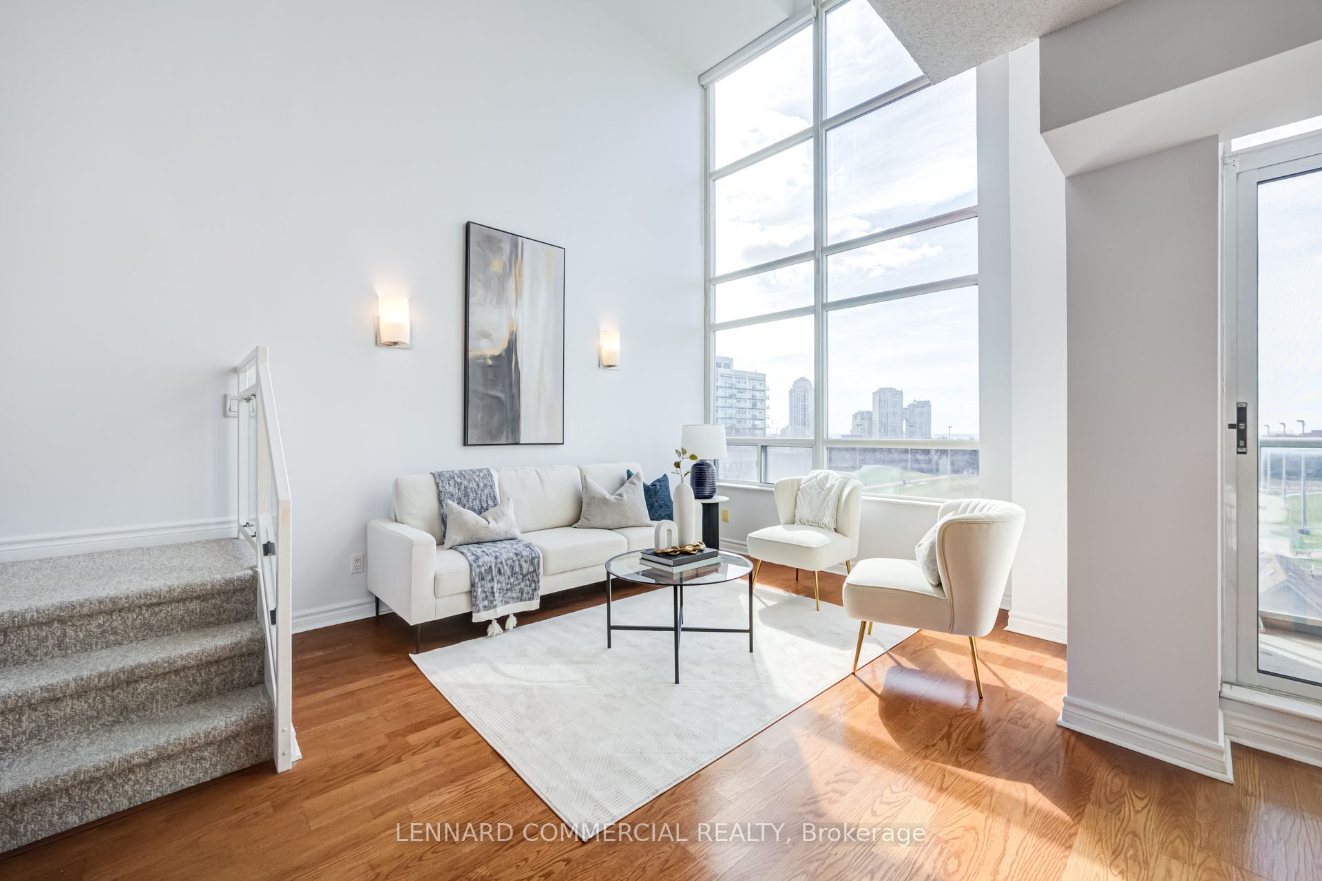 200 Manitoba Street 417