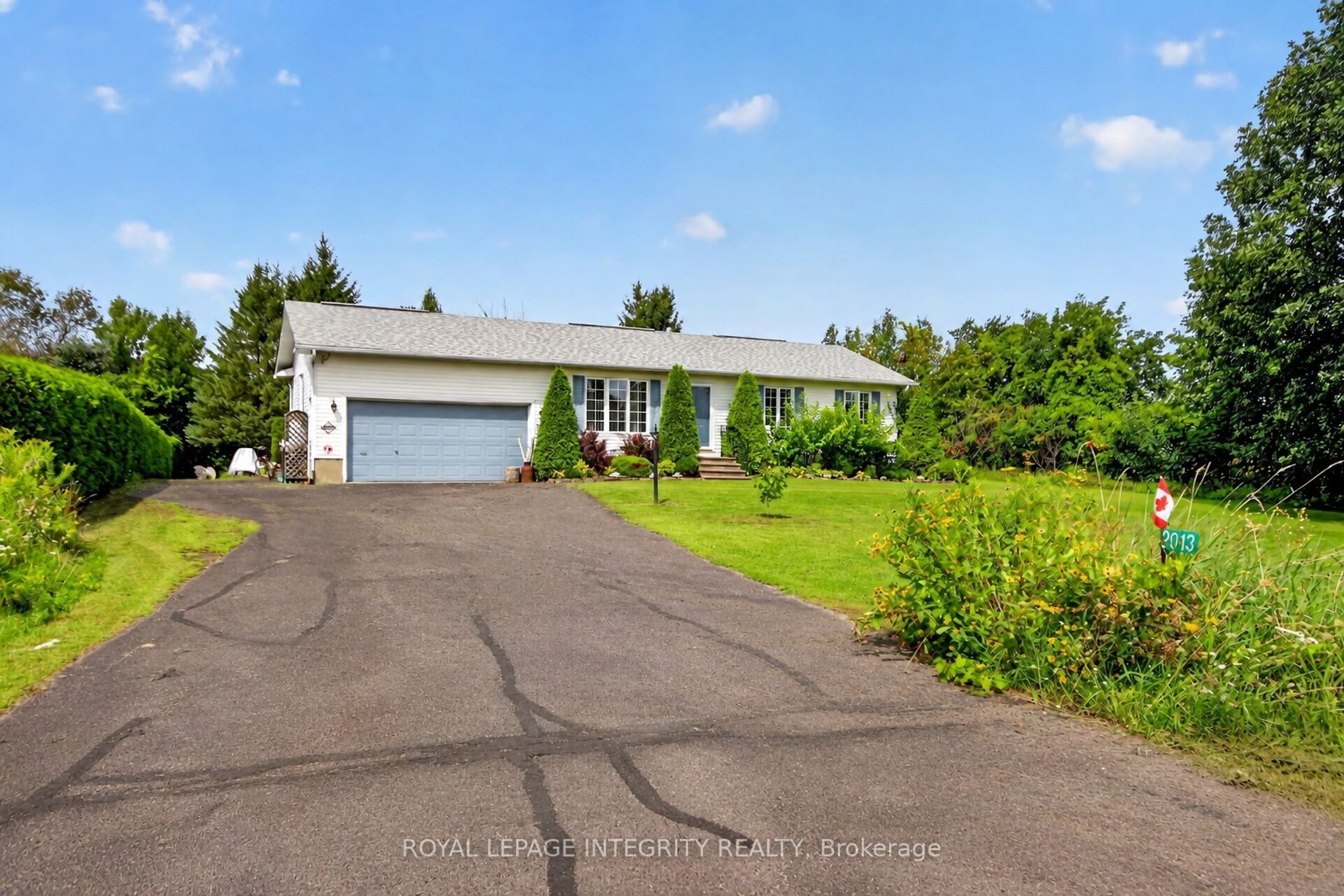 2913 Danbury Way