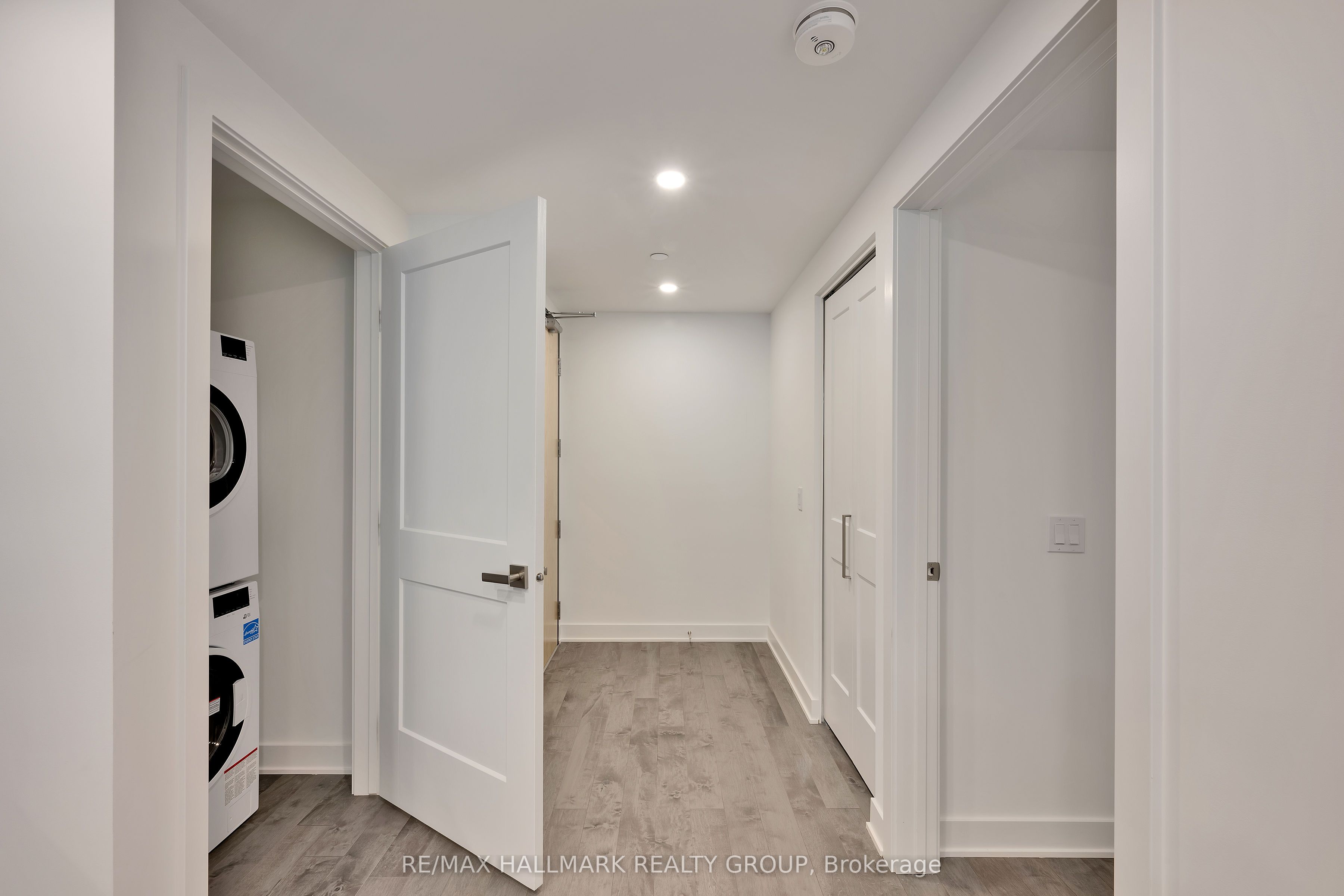 340 Queen Street 701