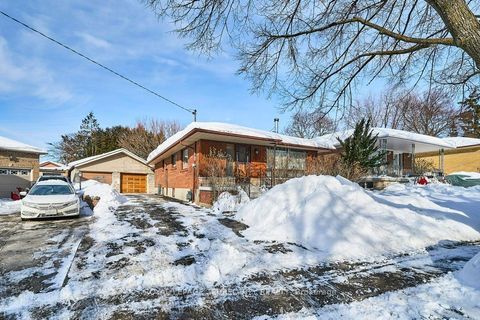 52 Bainhart Crescent Toronto E09 ON M1H 2R3