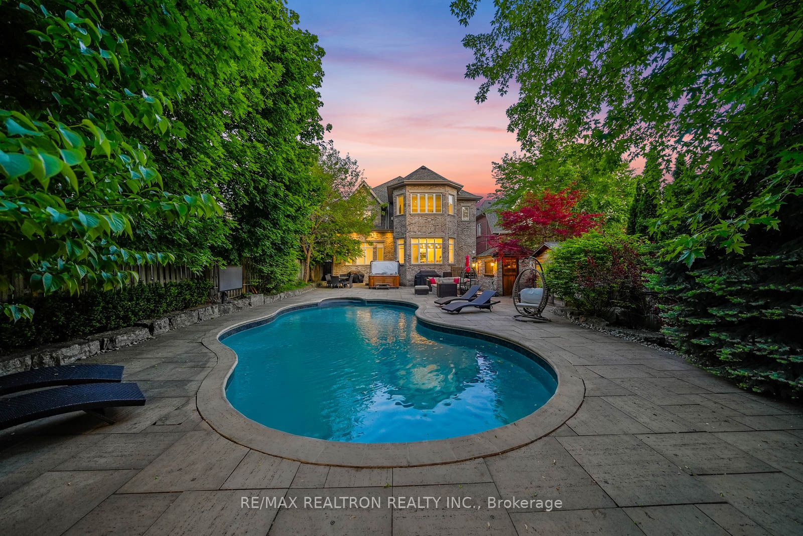 160 King High Drive
