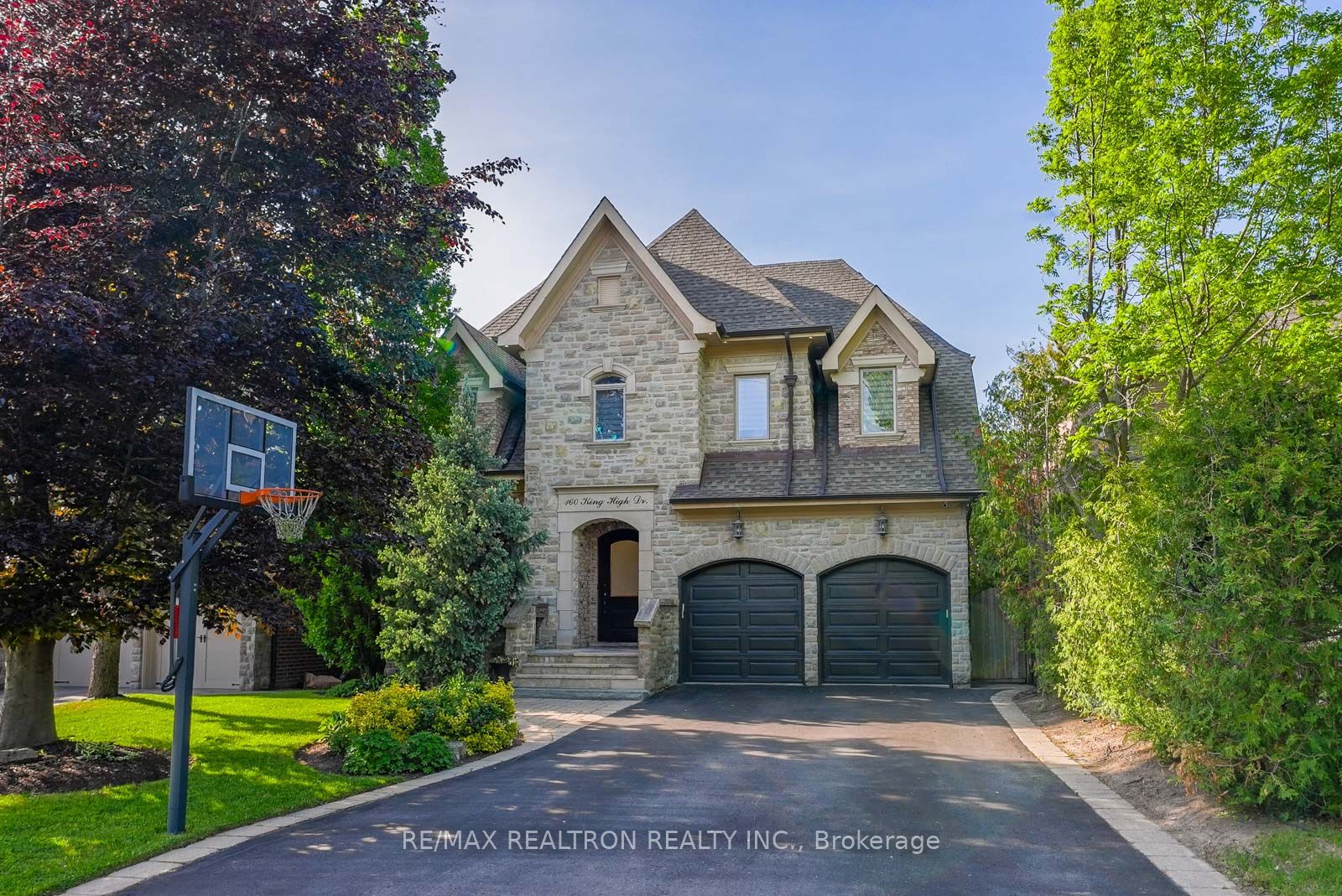 160 King High Drive