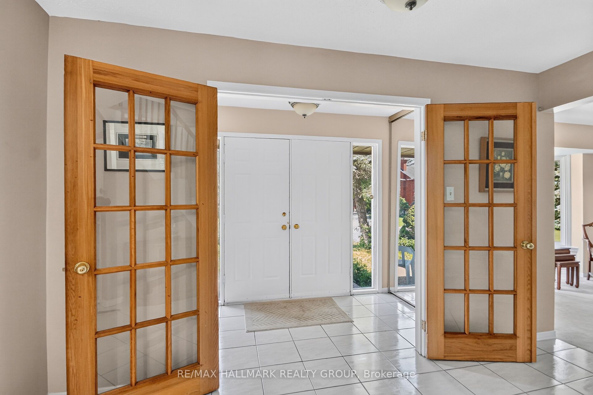 9 Halldorson Crescent