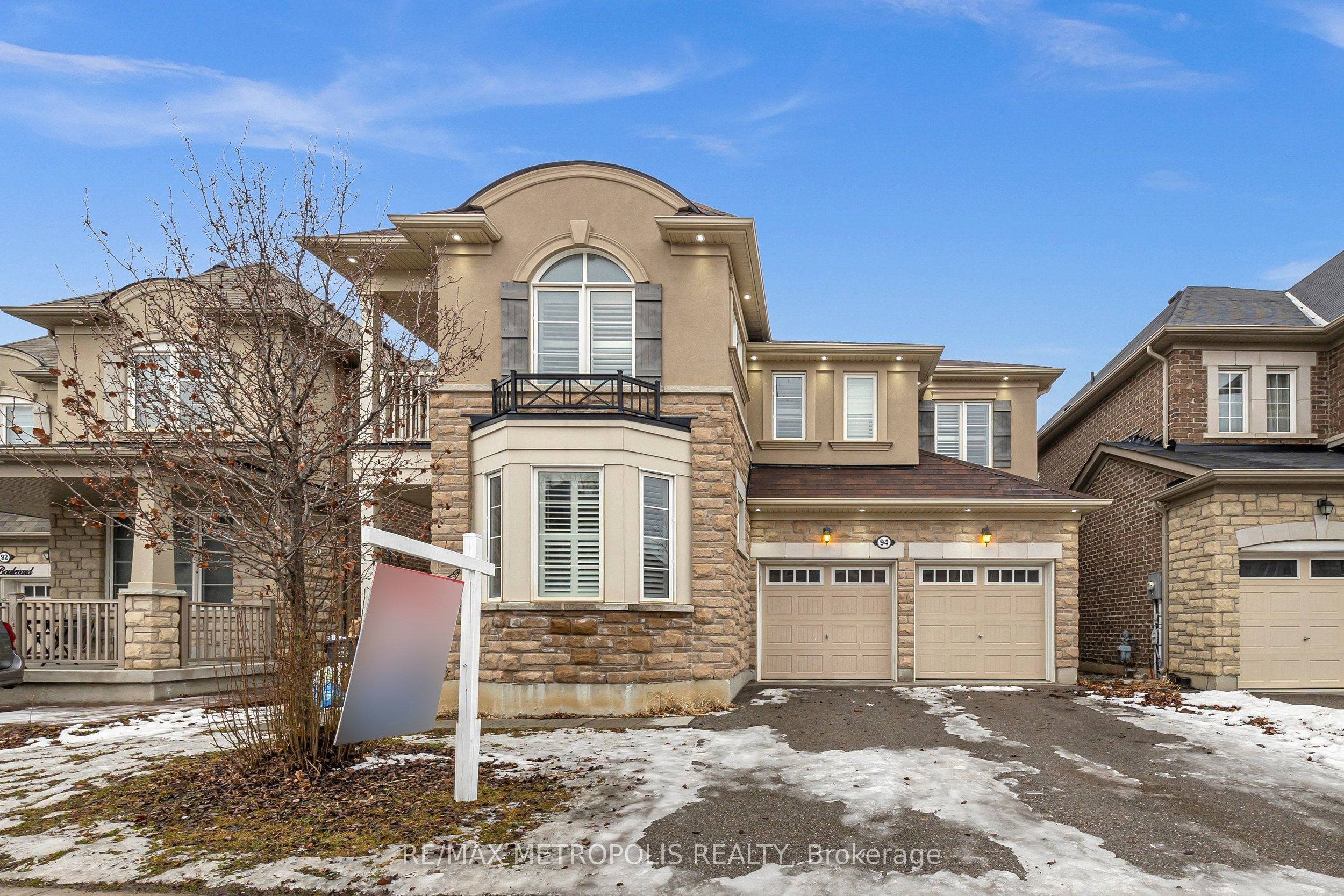 94 Newhouse Boulevard