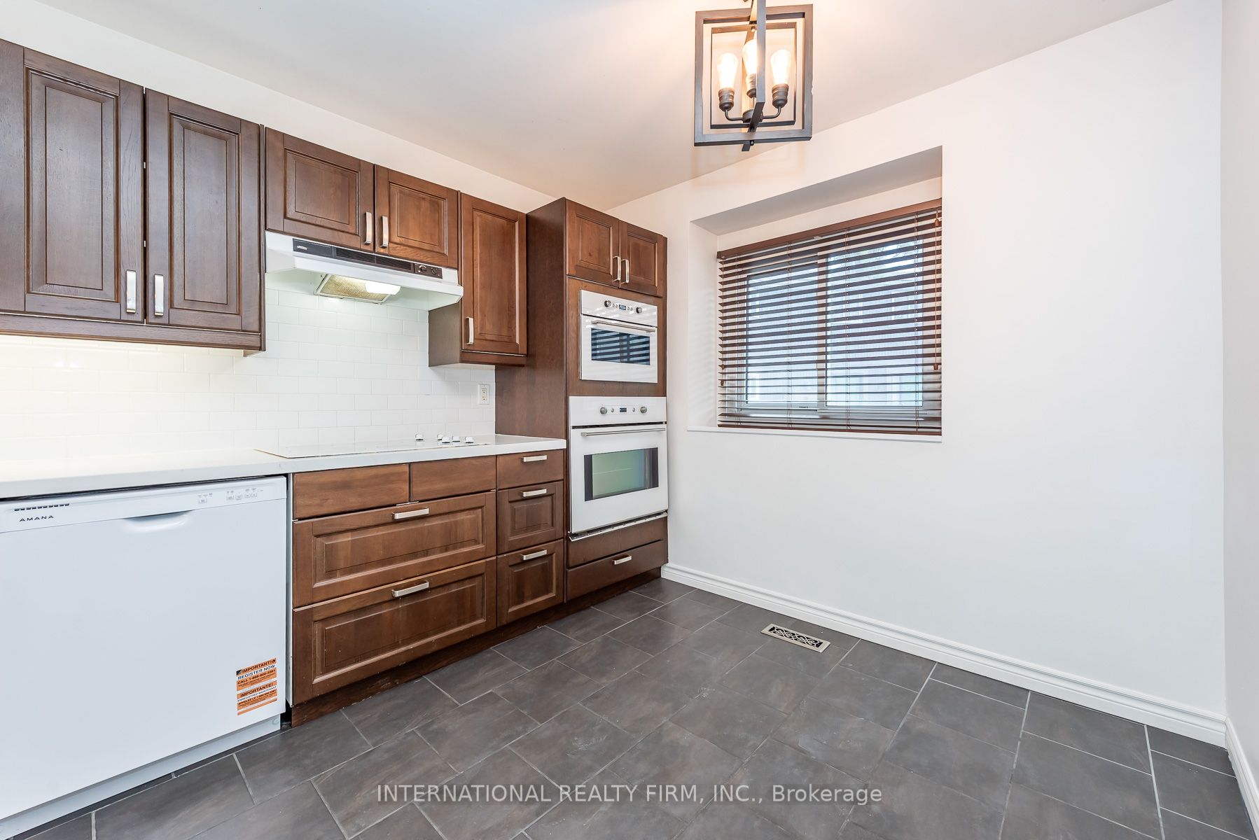 6855 Glen Erin Drive 15