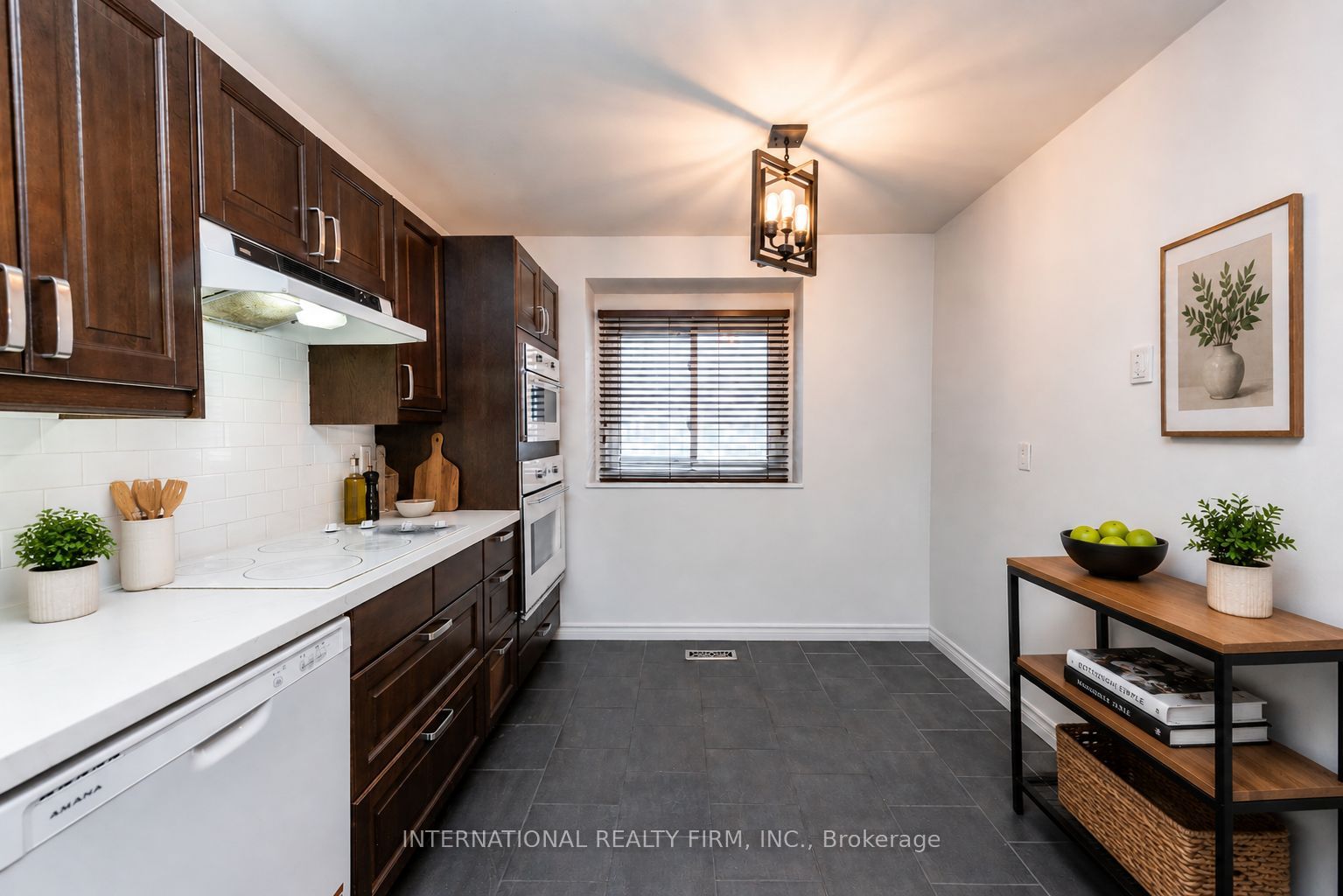 6855 Glen Erin Drive 15