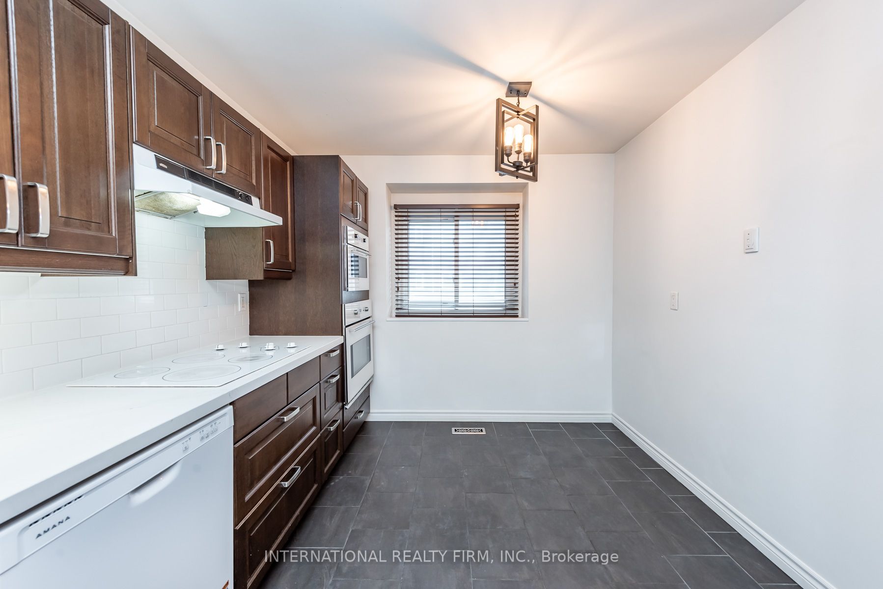 6855 Glen Erin Drive 15