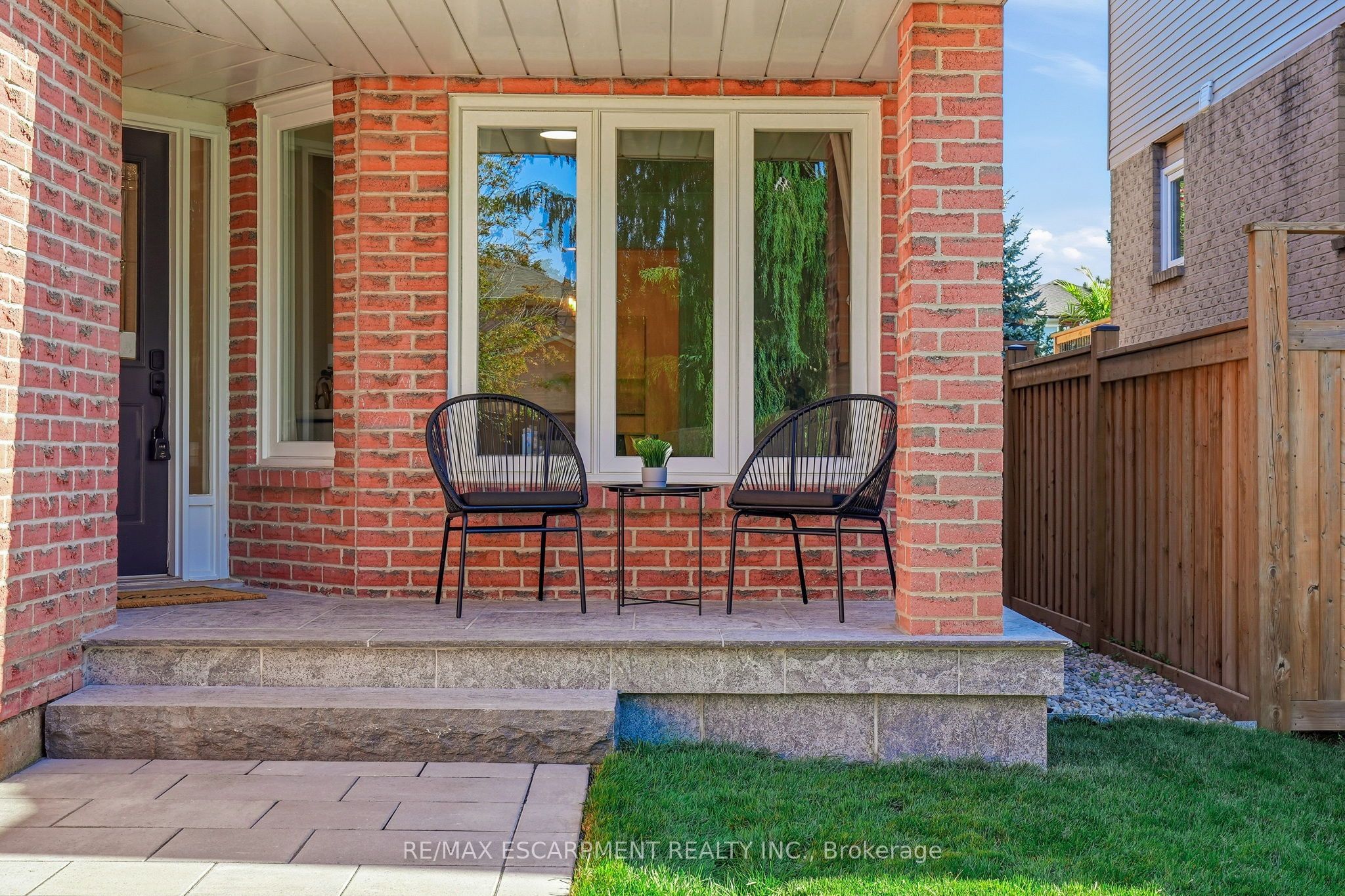 551 Deerhurst Drive
