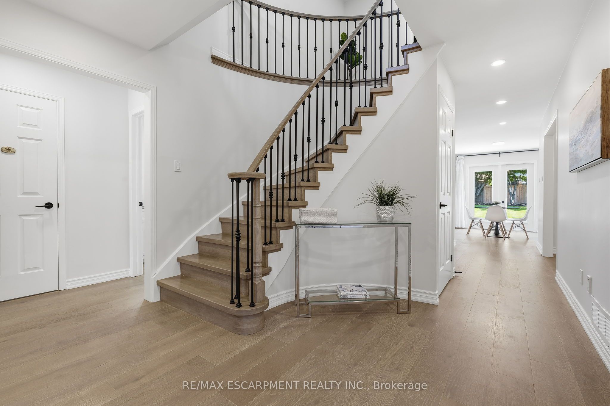 551 Deerhurst Drive