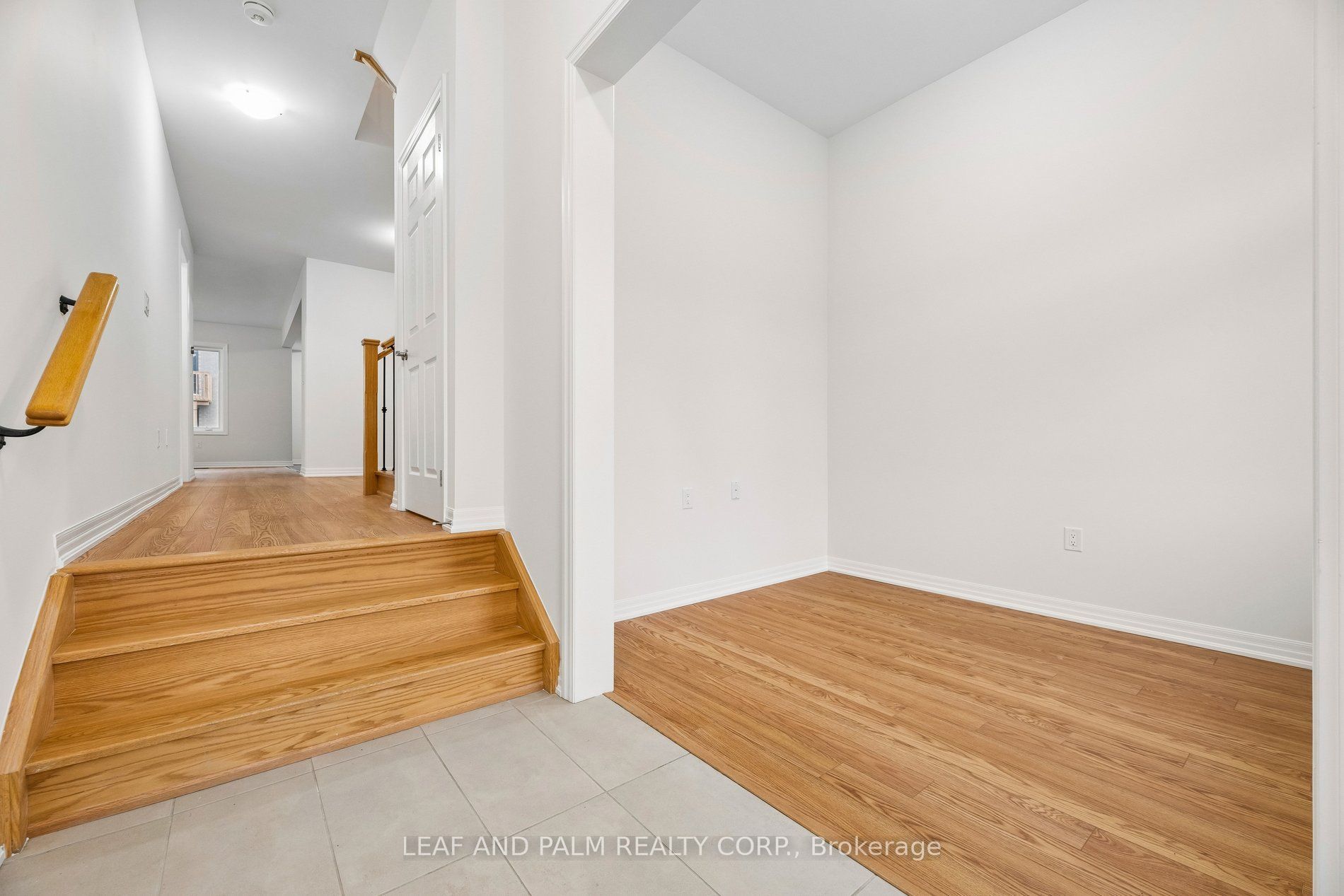 42 Northrop Avenue