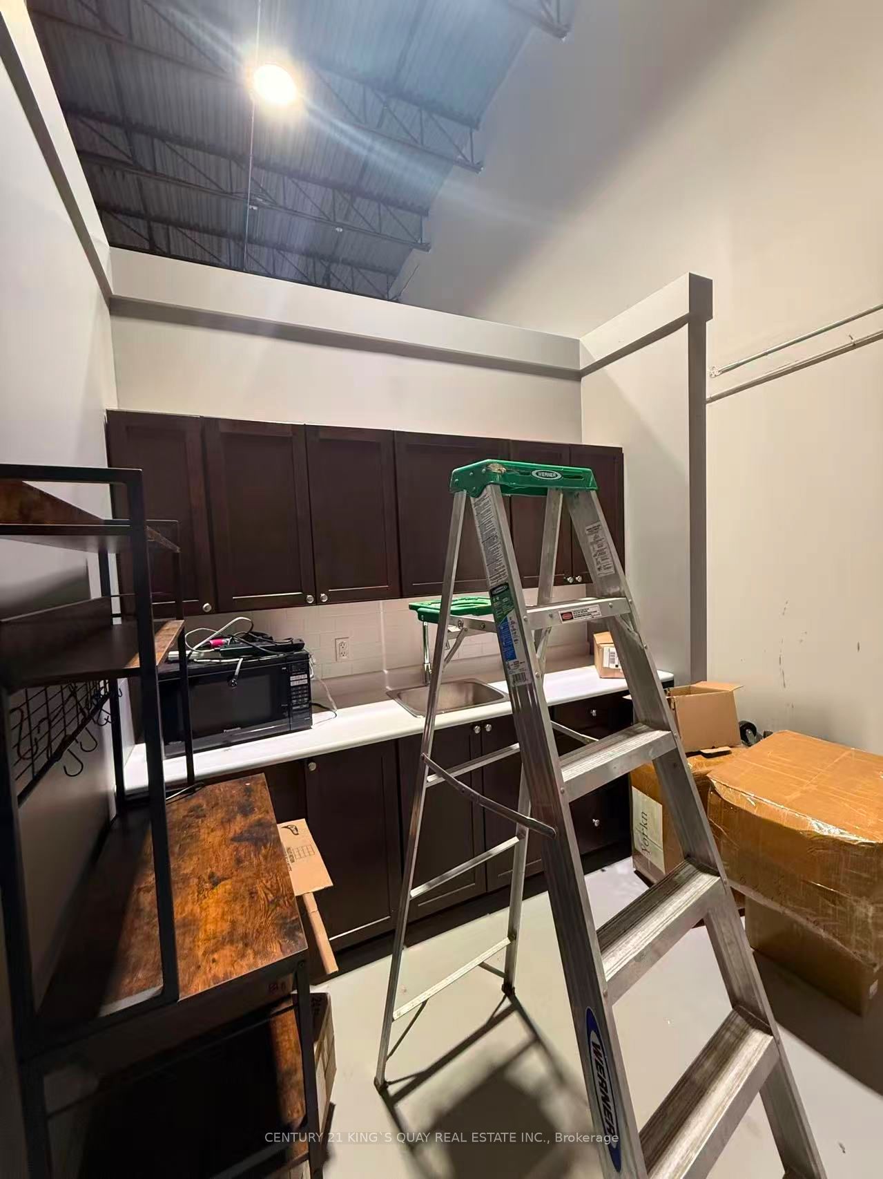 90 A Centurian Drive 7