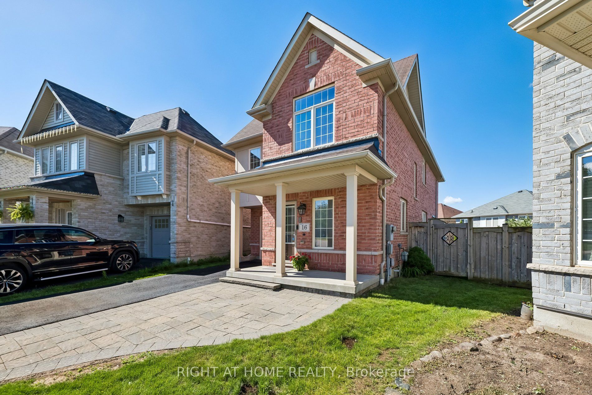 16 Kinrade Crescent
