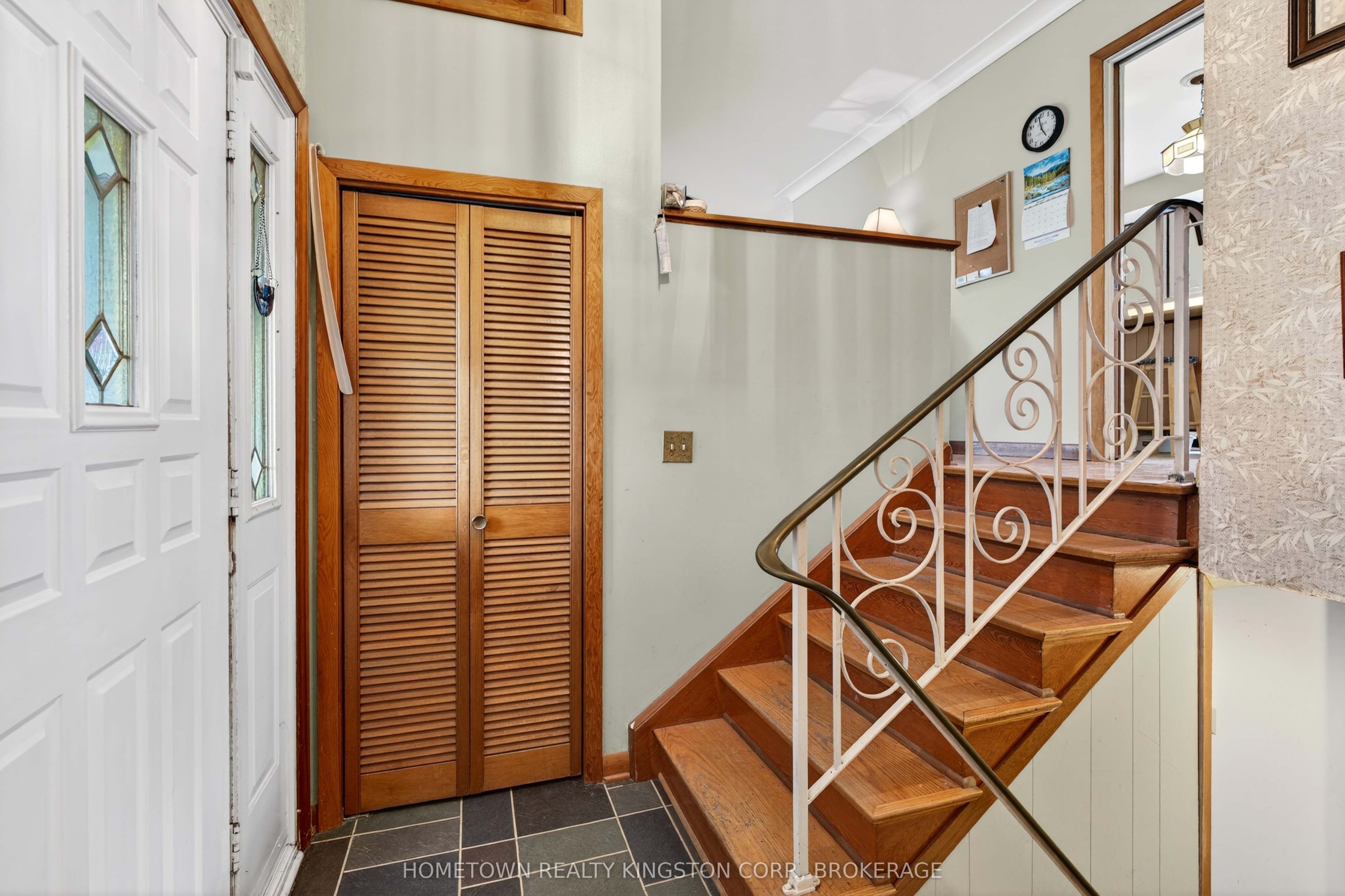 114 Campbell Crescent