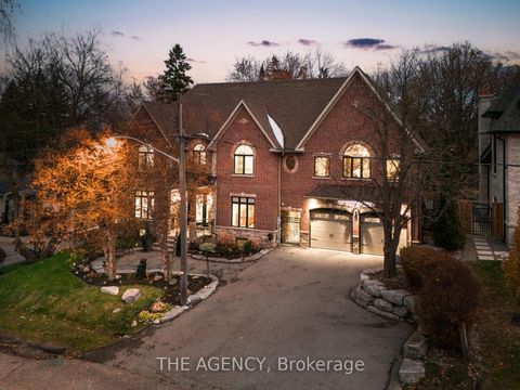 83 Hambly Avenue King ON L7B 1J1