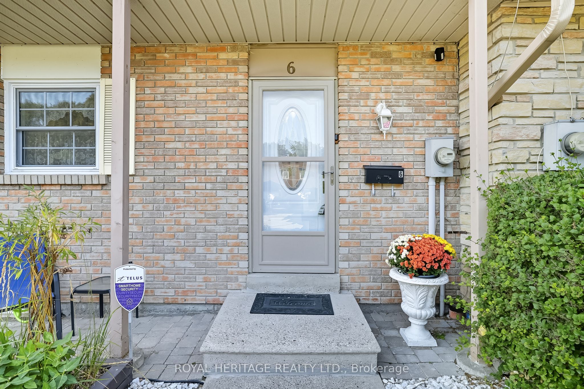 580 Eyer Drive 6