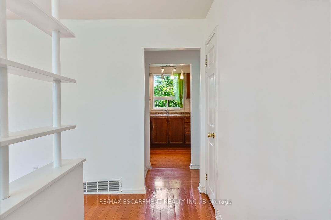 1214 Argreen Road