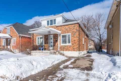 27 Dunlop Street Kingston ON K7L 1L1