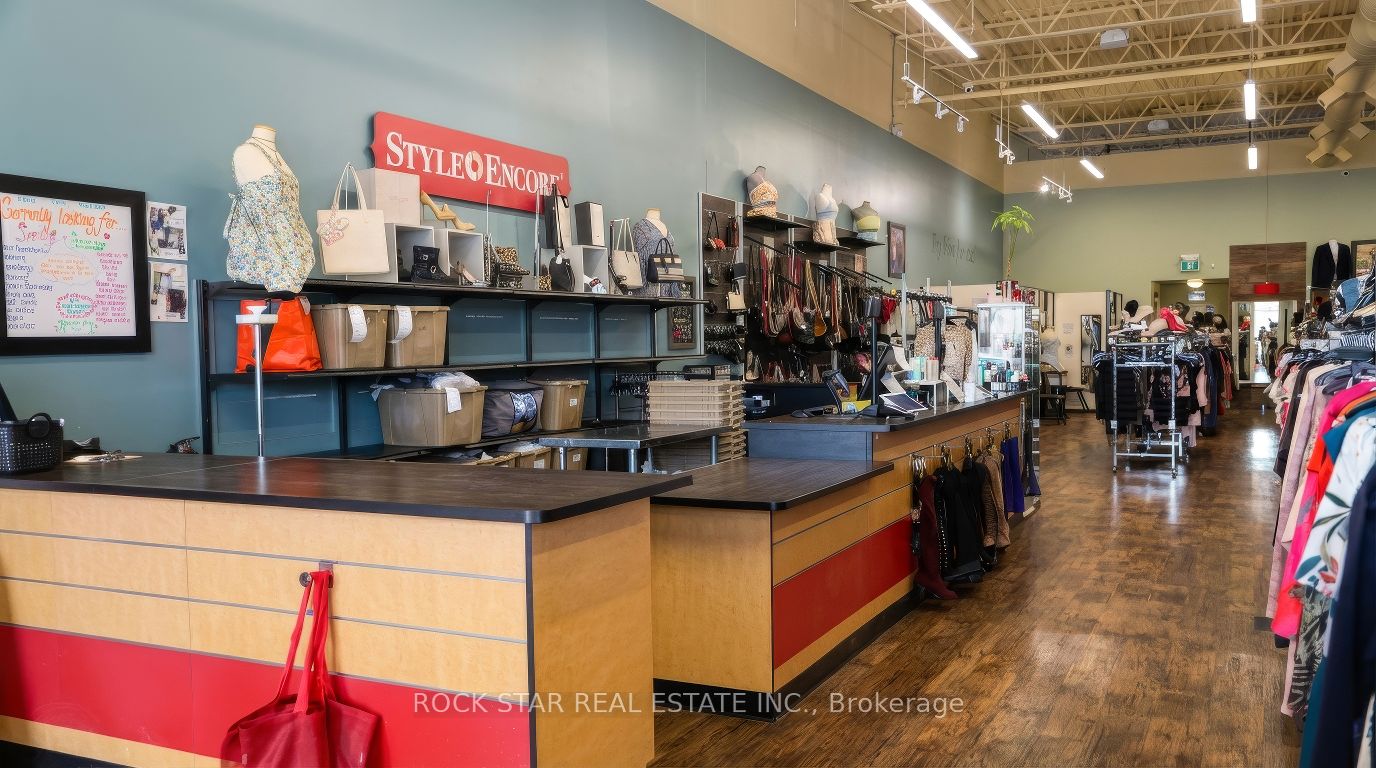 2080 Appleby Line E8