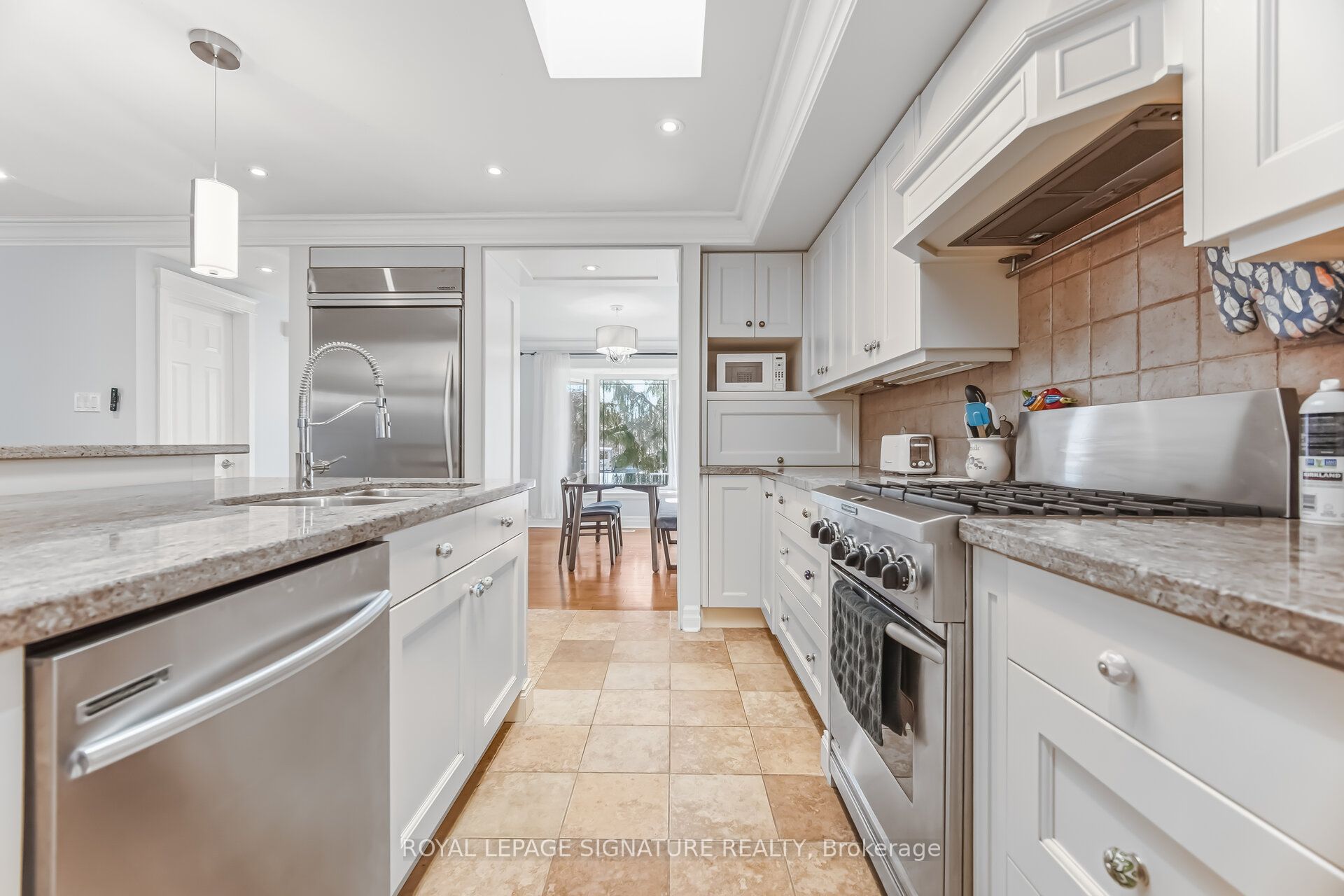 34 Lorraine Crescent