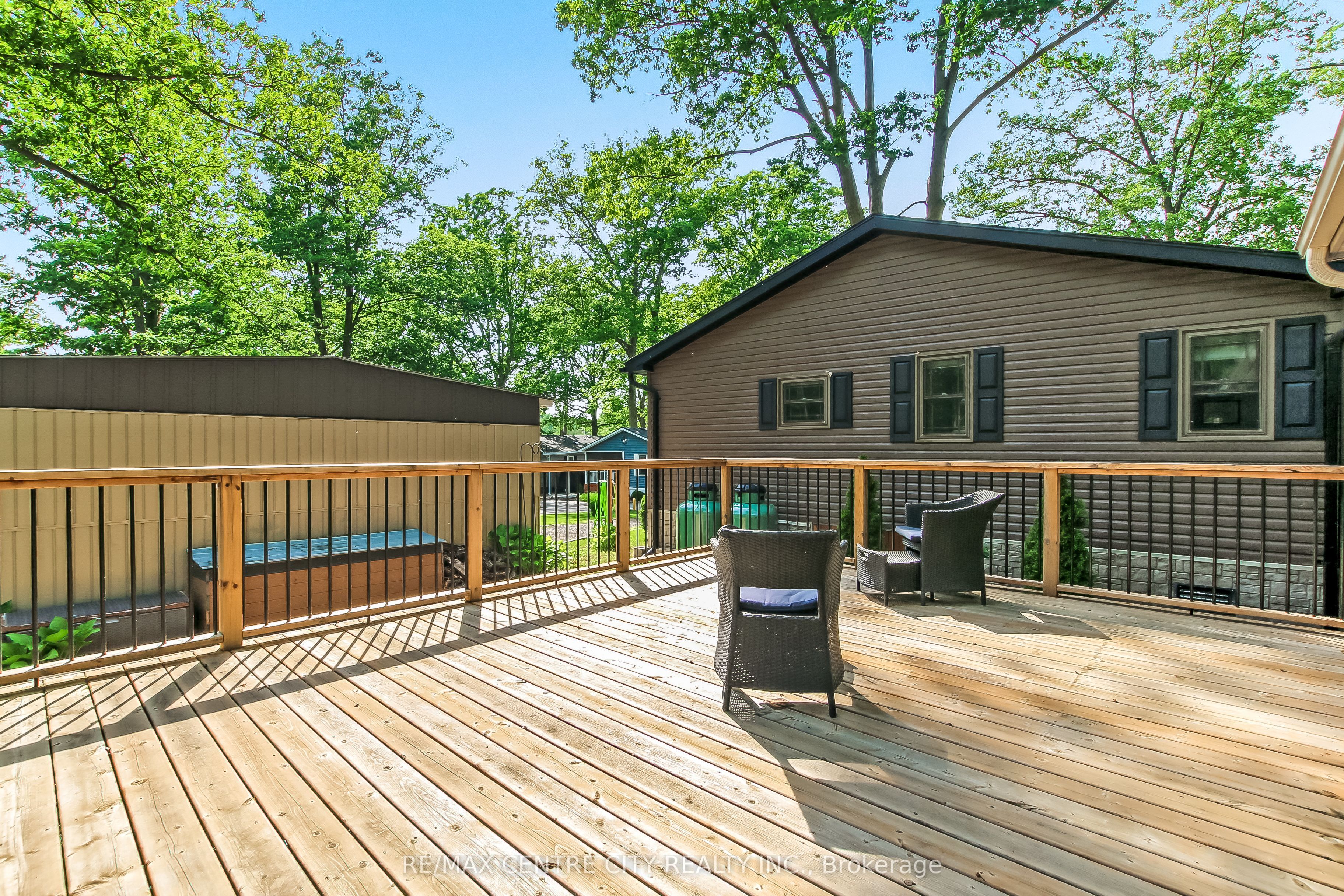 22790 Amiens Road