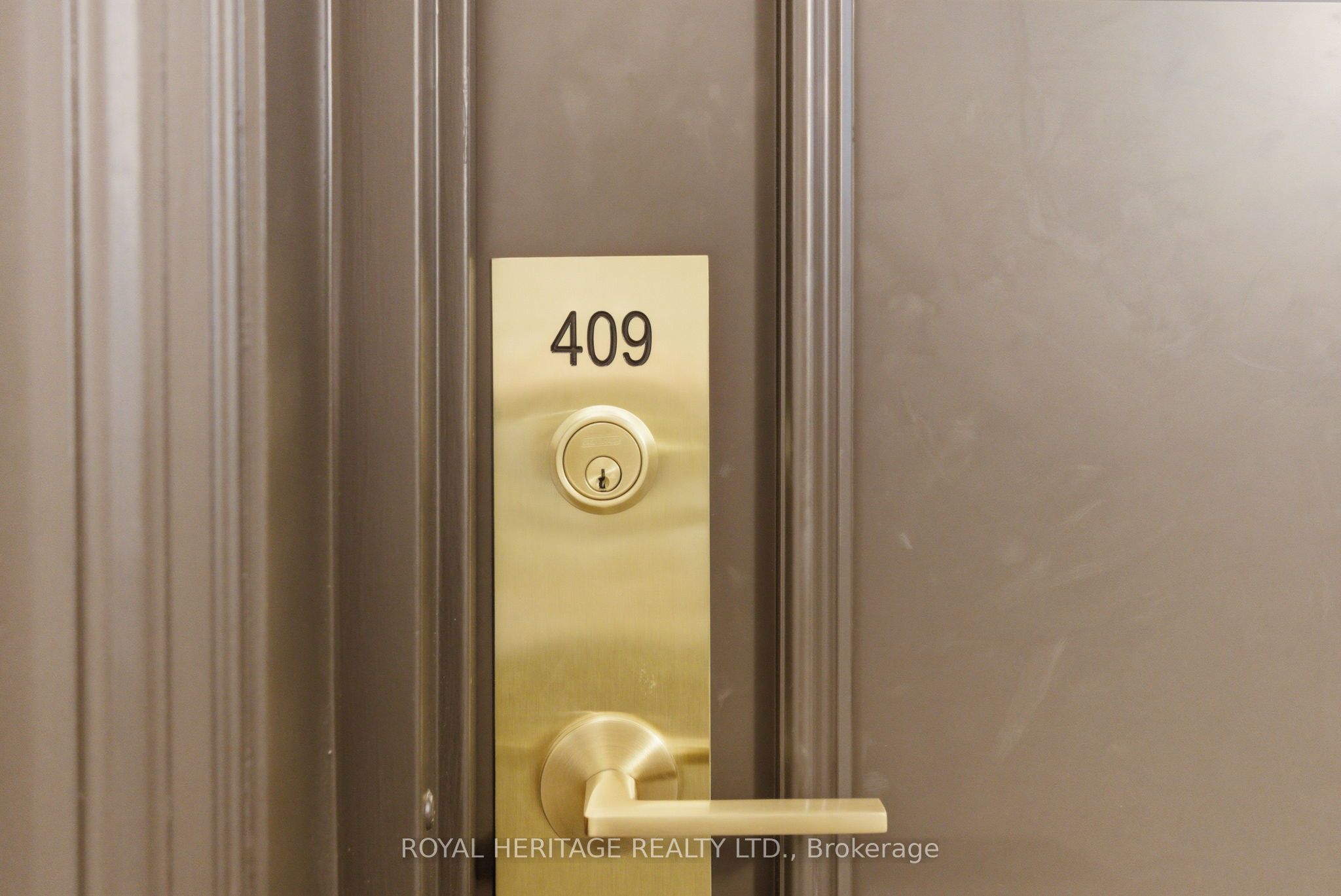 195 Lake Driveway N/A W 409