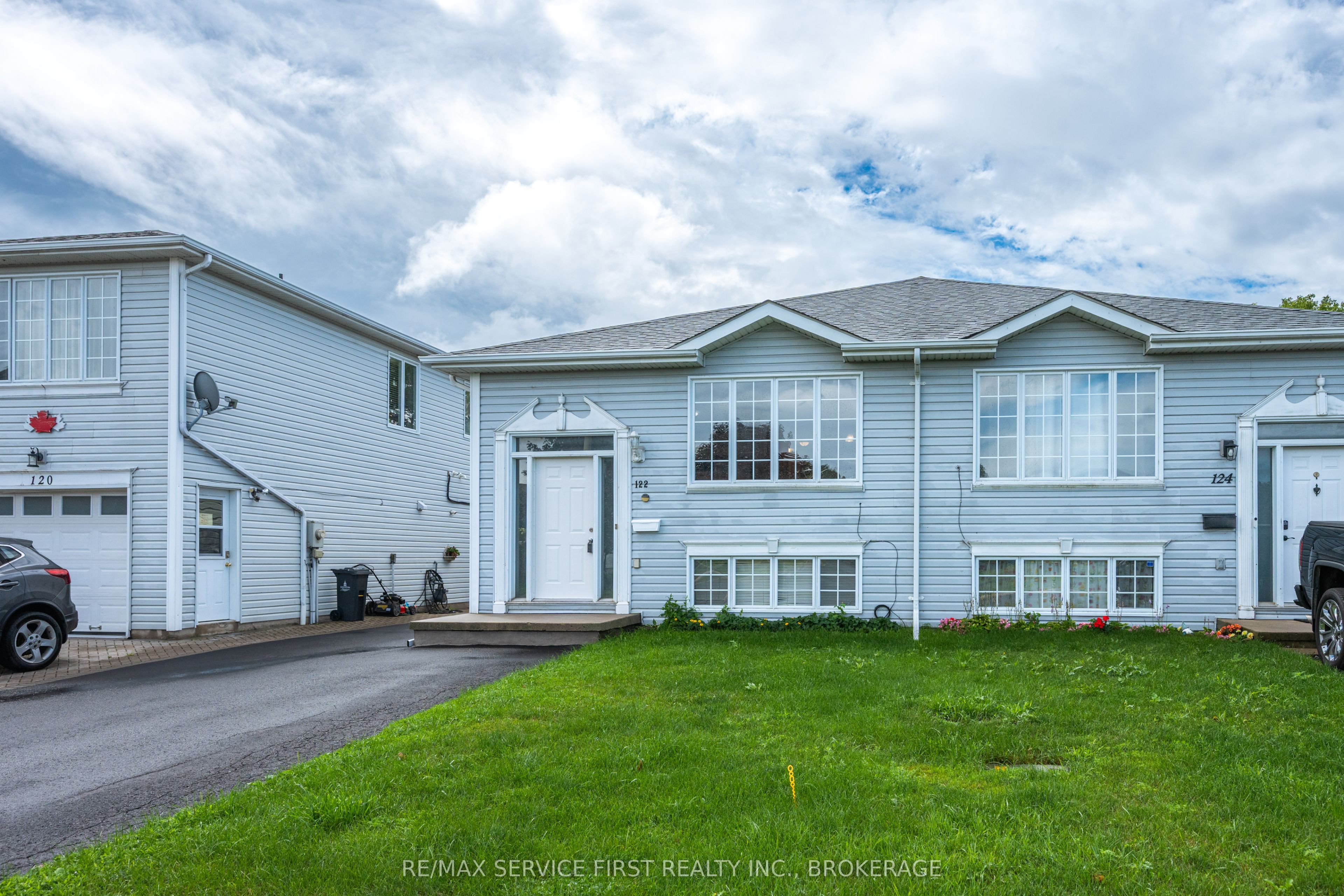122 Briceland Street
