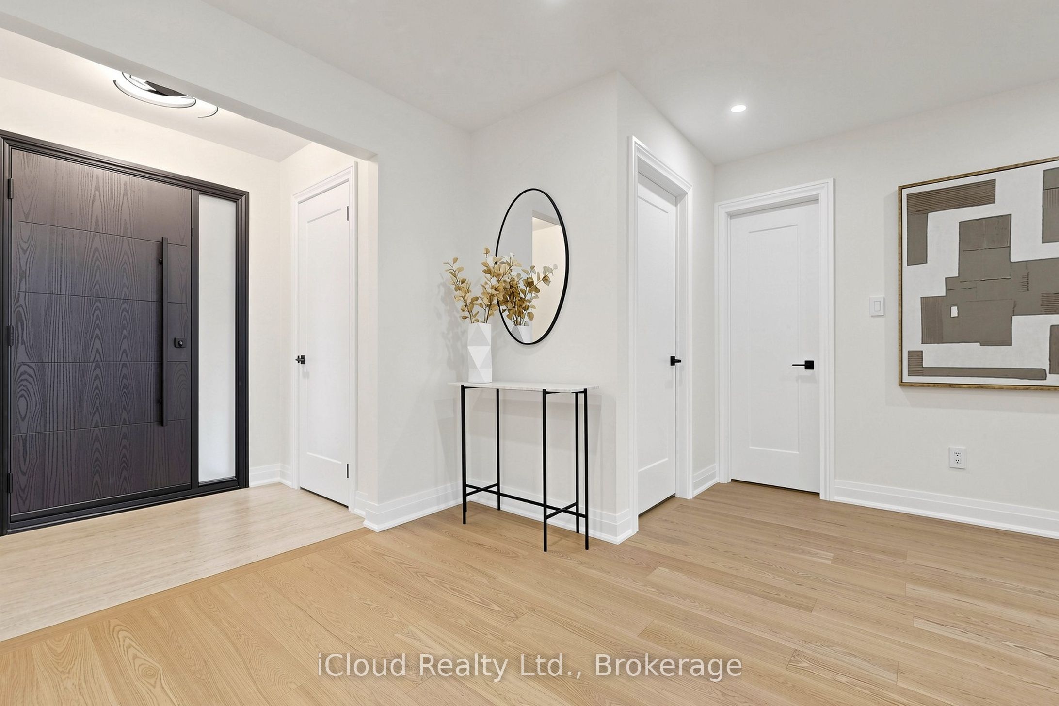 15 San Marko Place