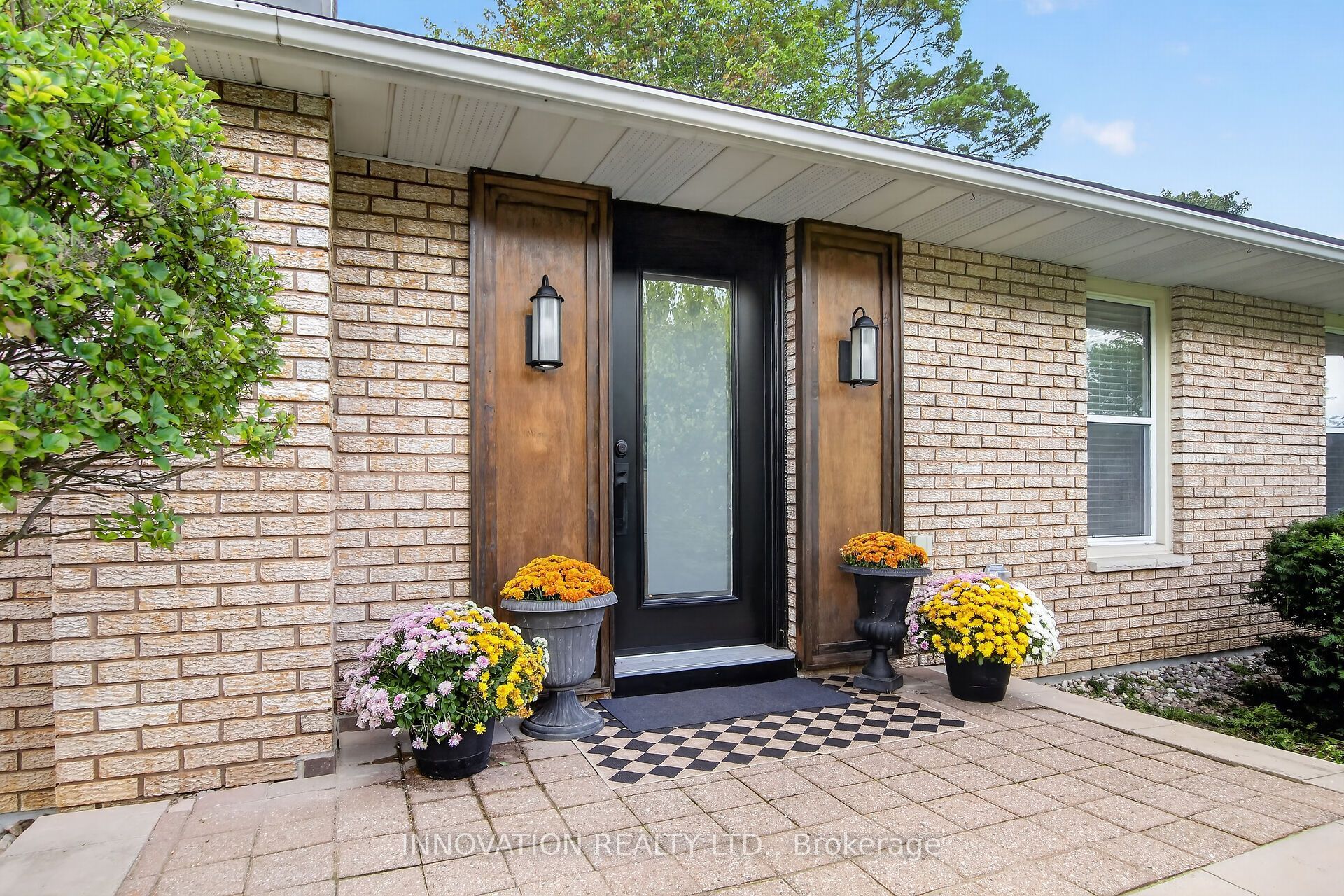 8 Dogwood Drive
