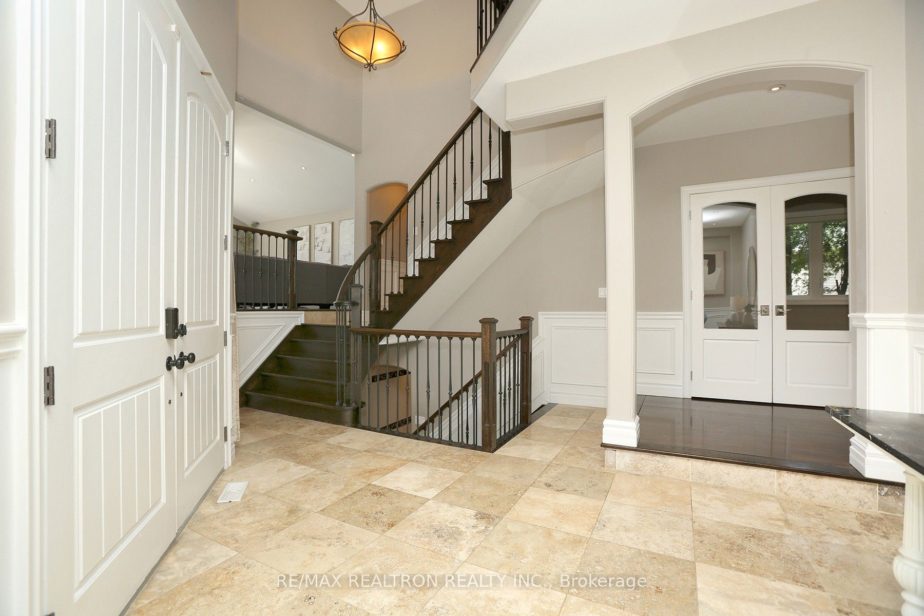 49 Hamilton Drive