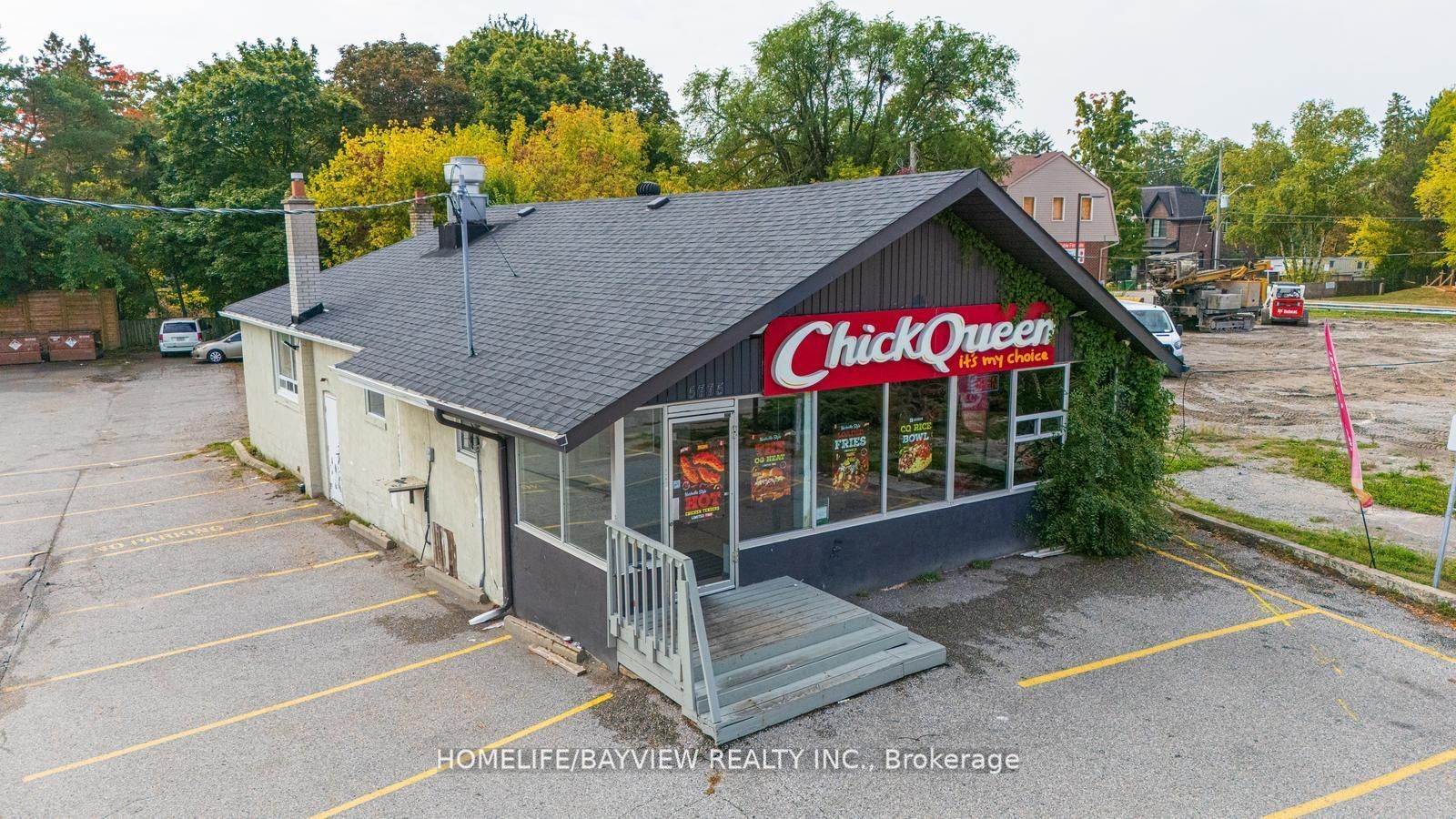 5775 Highway 7 N/A E