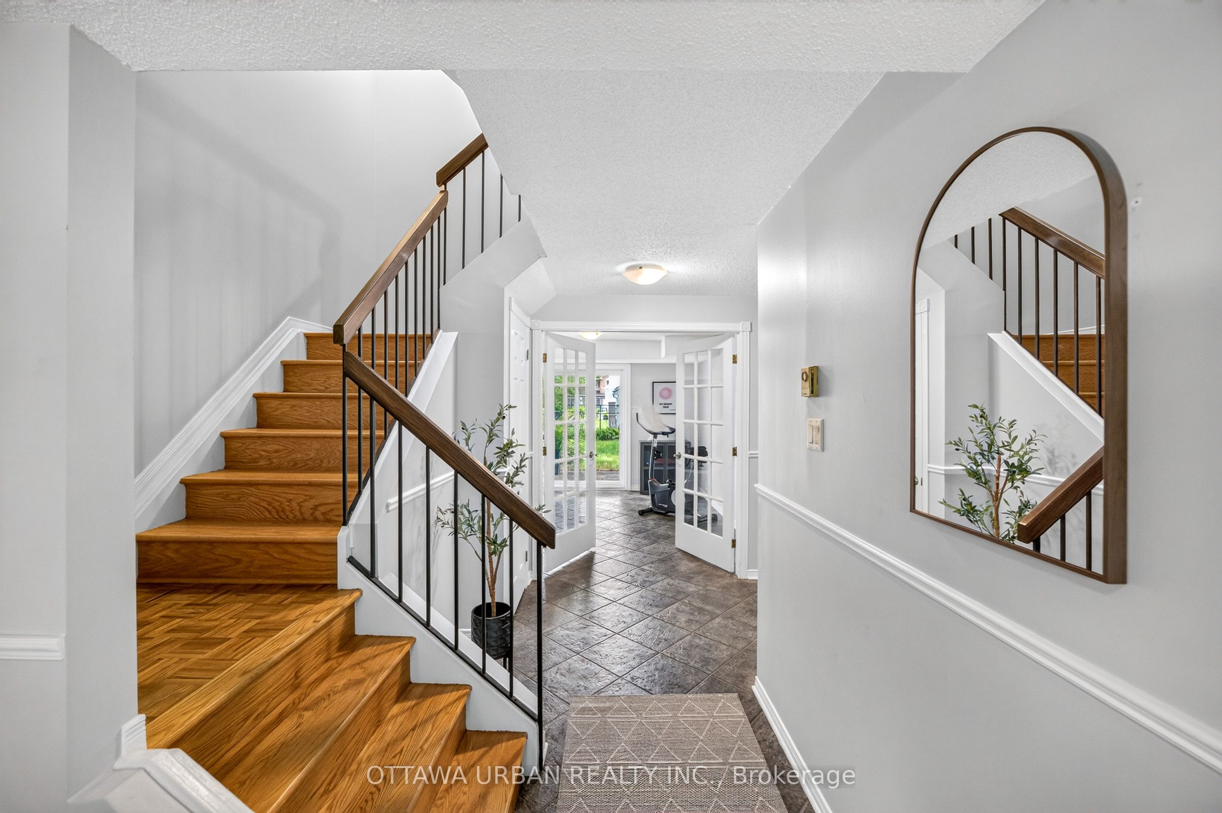 31 Gladecrest Court