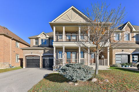 939 Memorial Circle Newmarket ON L3X 0B5