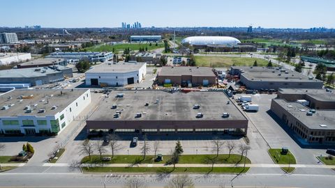 181 Regina Road Vaughan ON L4L 8M3