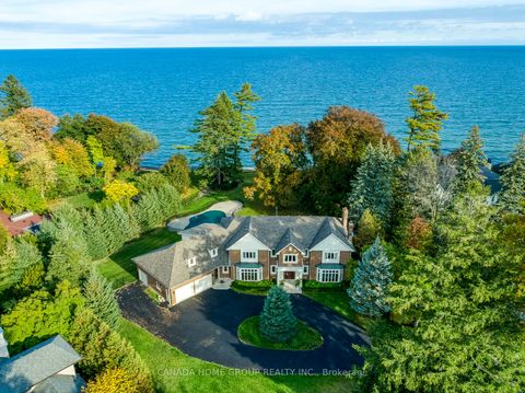 21 Ennisclare Drive E Oakville ON L6J 4N3