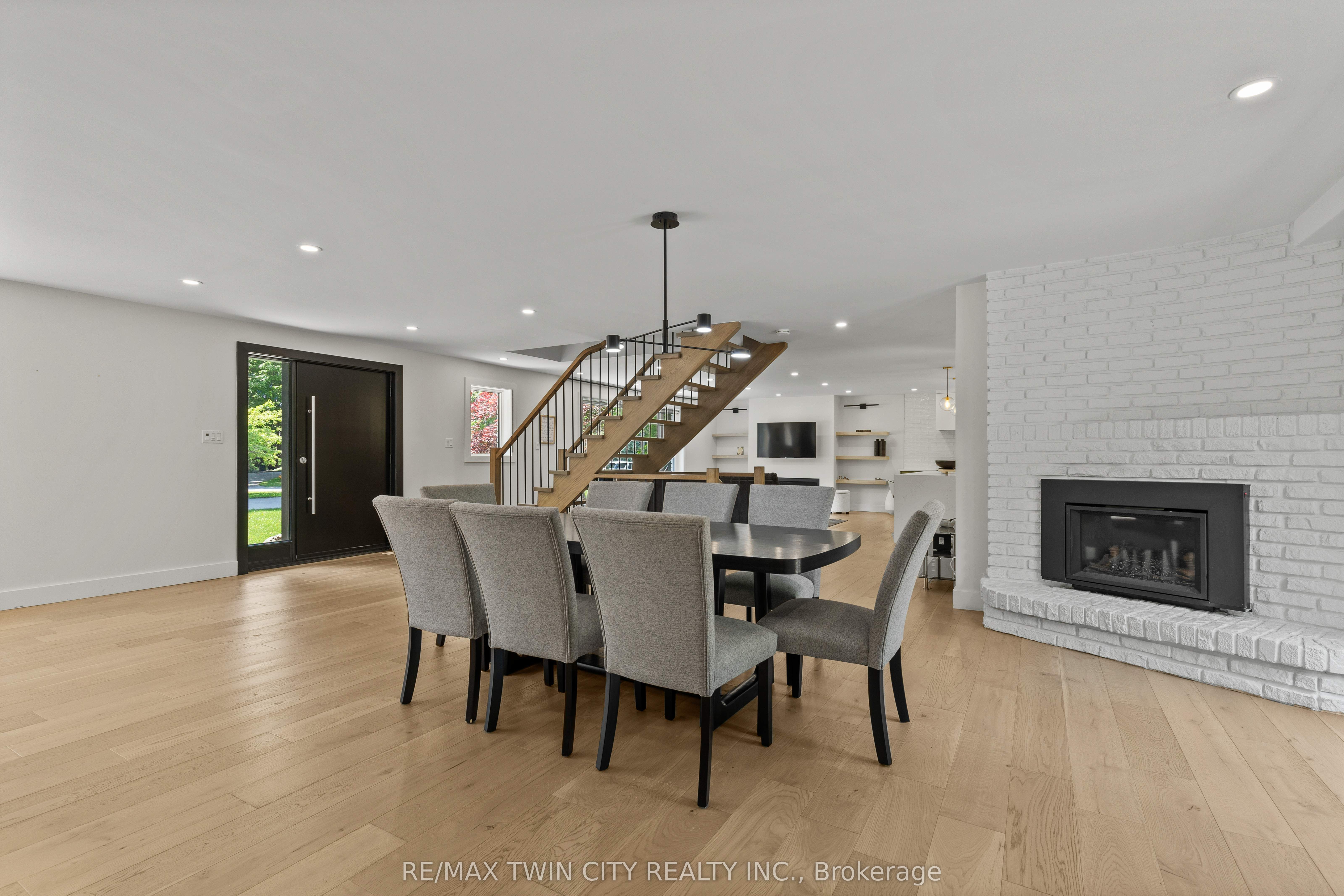 514 Oxbow Road