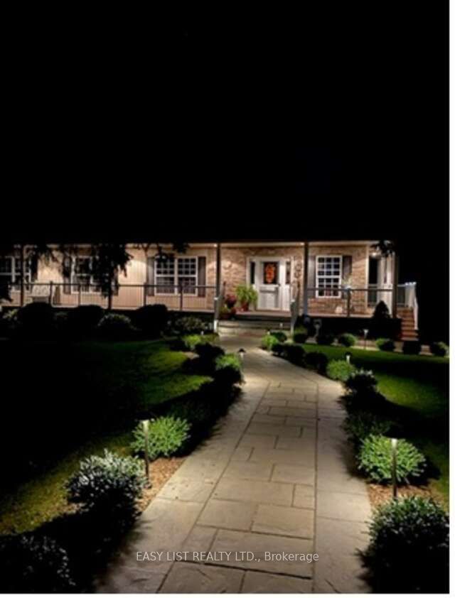 527 River Road