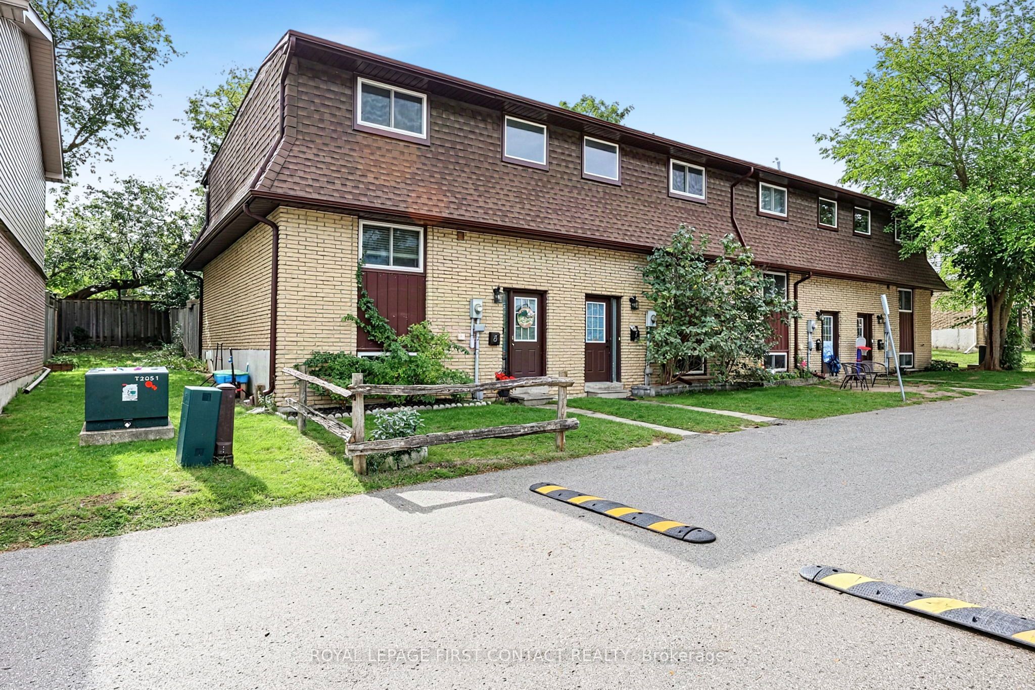 233 Innisfil Street 8