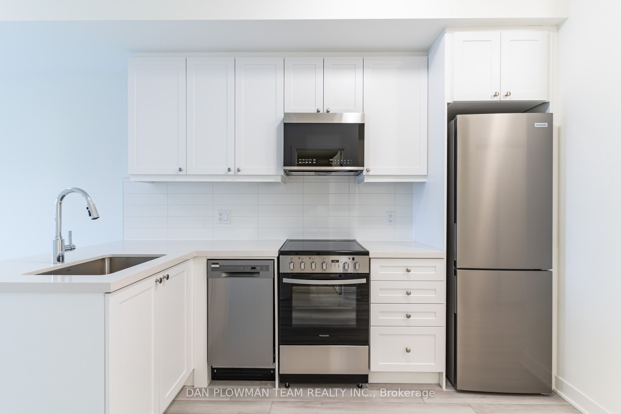 51 Clarington Boulevard 223