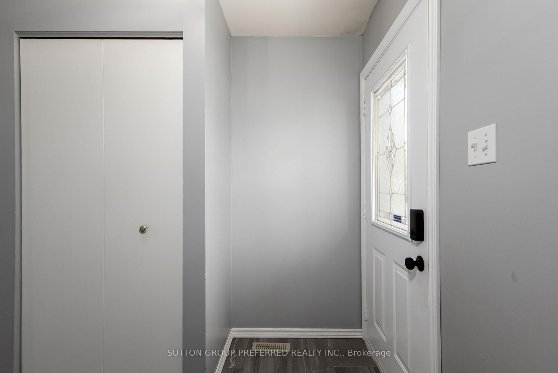 95 Scotchmere Crescent