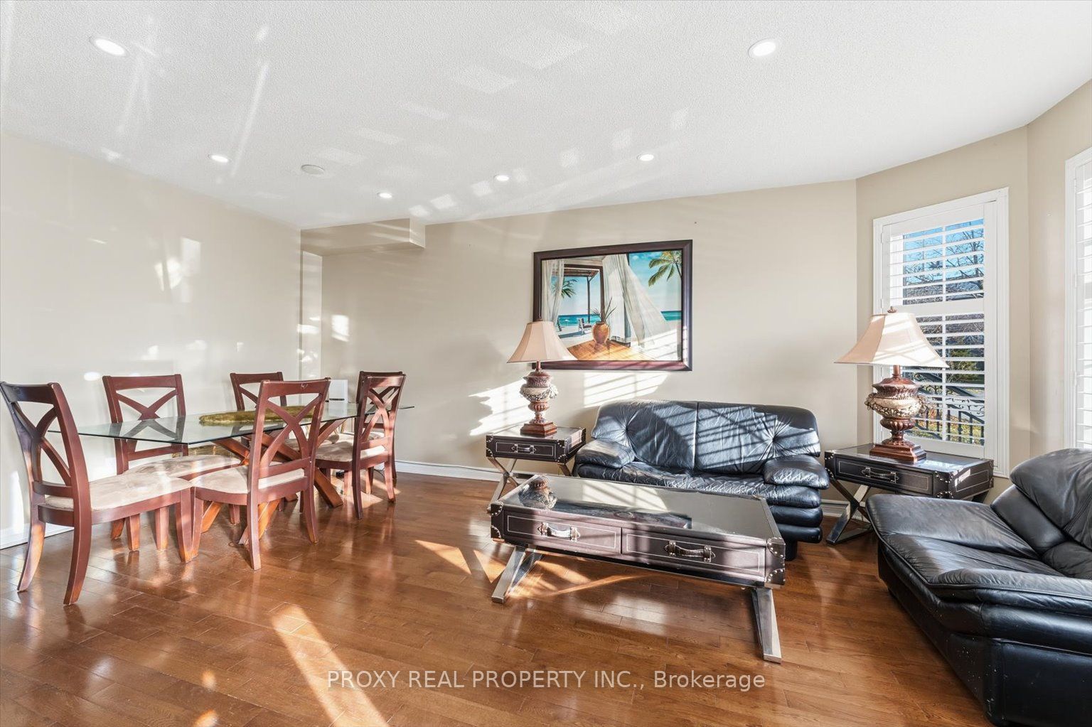 2360 Clearside Court